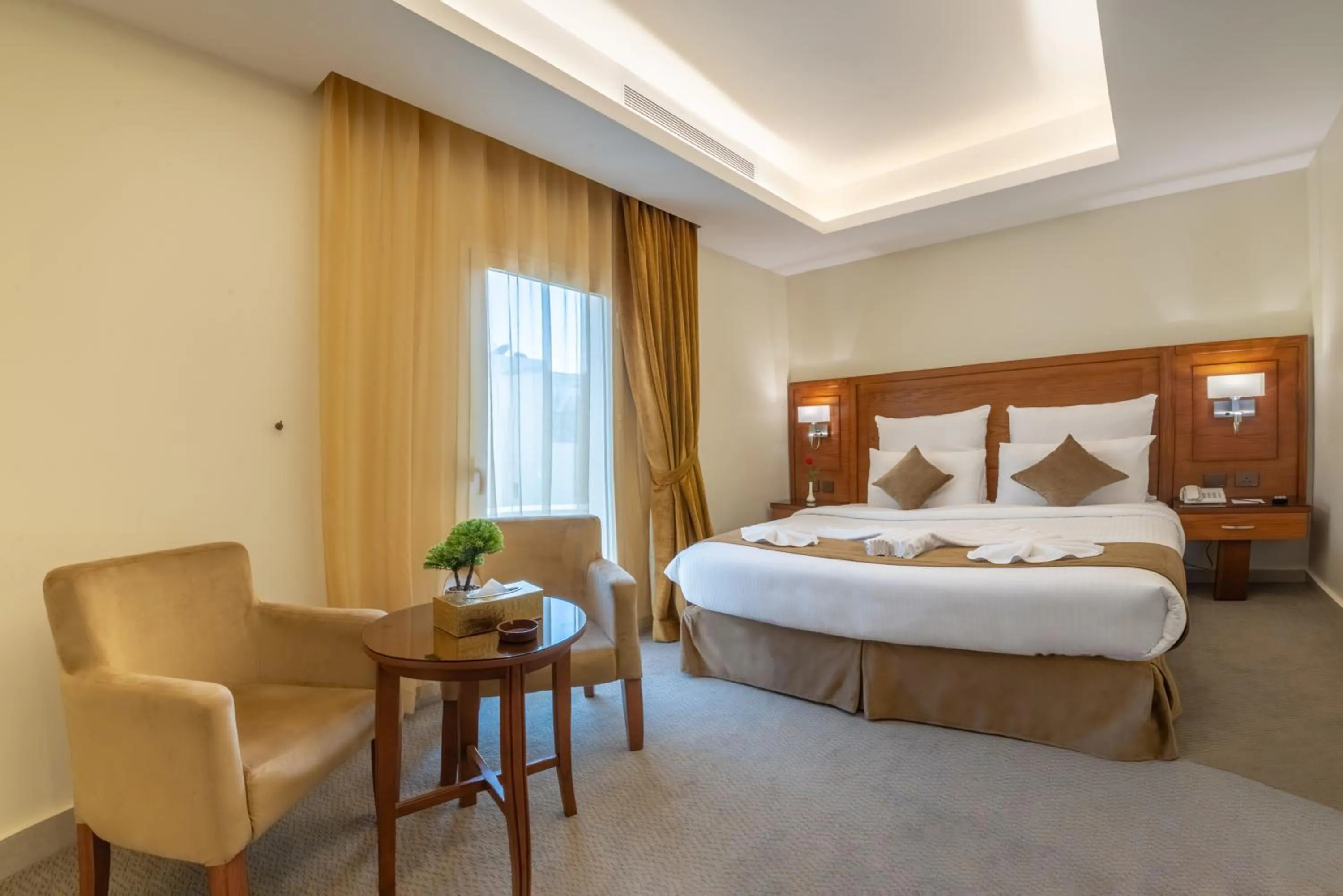 Bed in Rose Jeddah Hotel 2