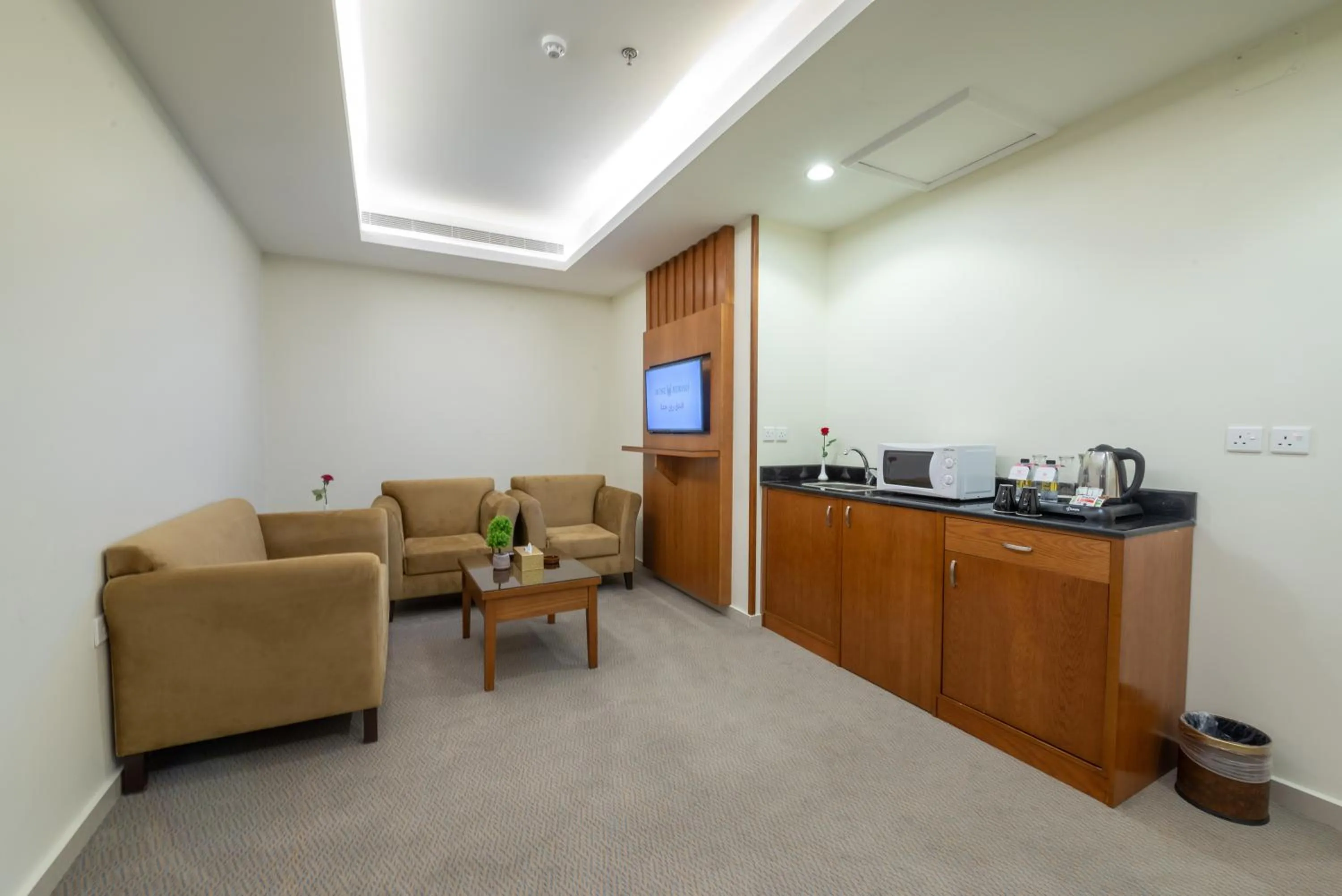 TV and multimedia in Rose Jeddah Hotel 2