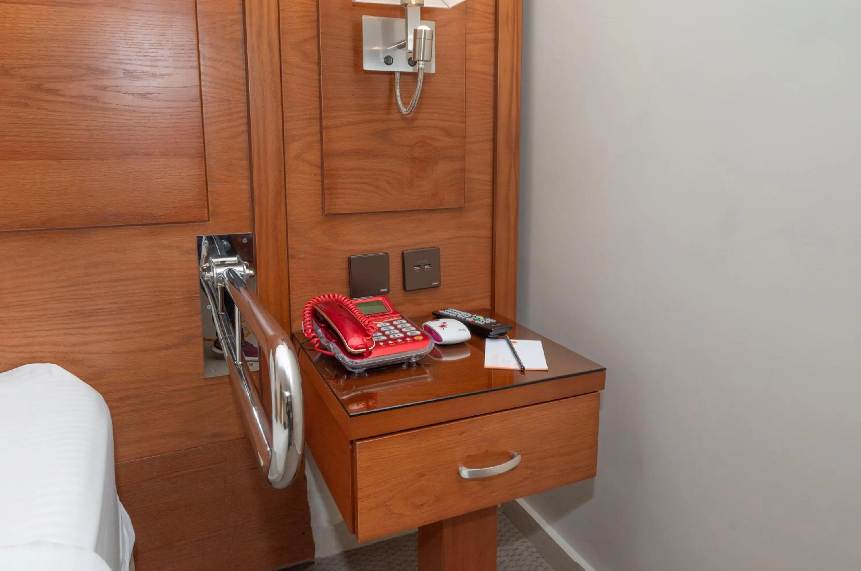 Facility for disabled guests in Rose Jeddah Hotel 2