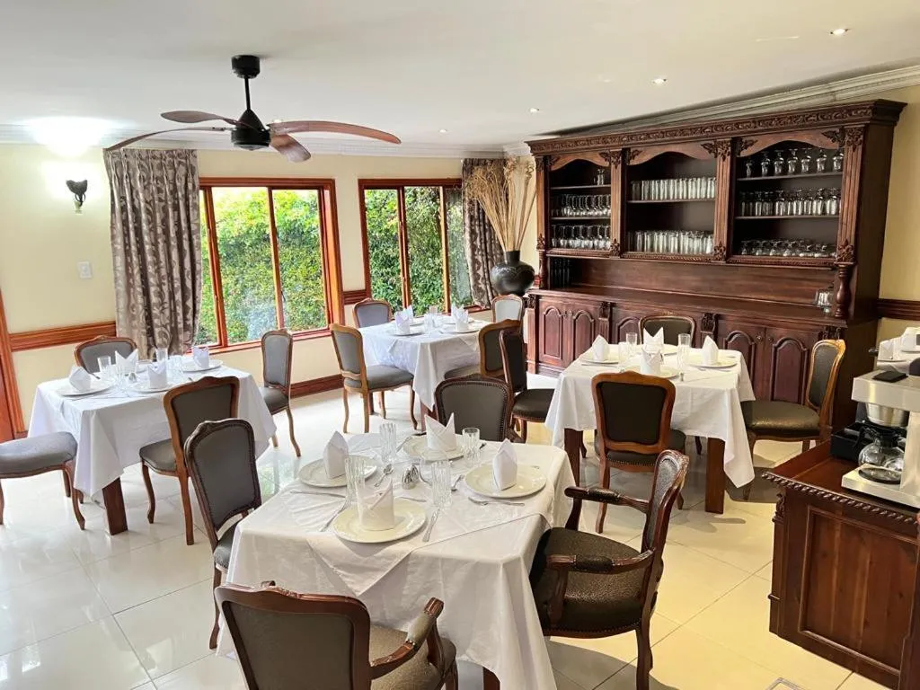 Restaurant/places to eat in Limpopo Guest Manor