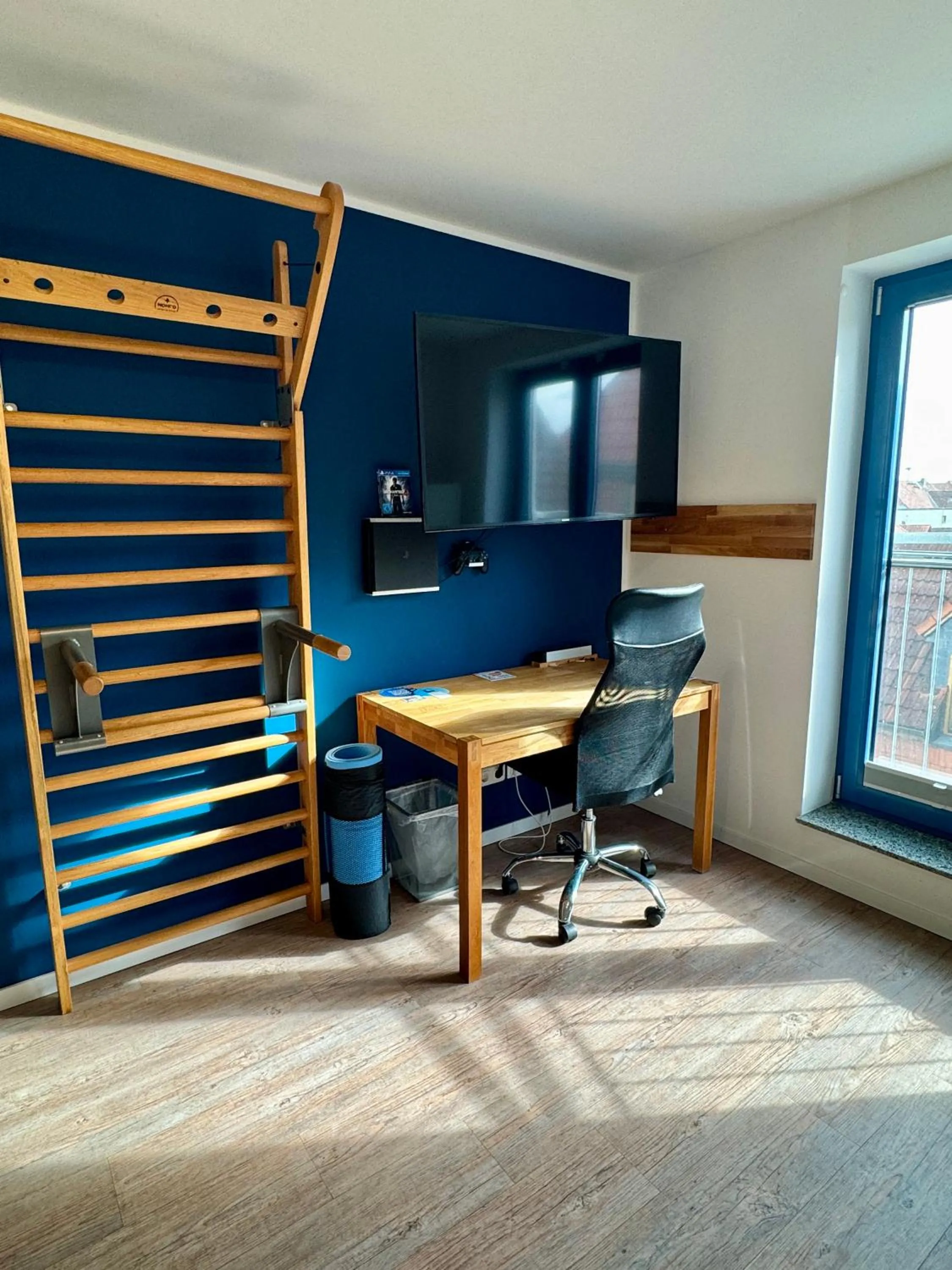 MEINpartments - Full service living Apartmenthouse