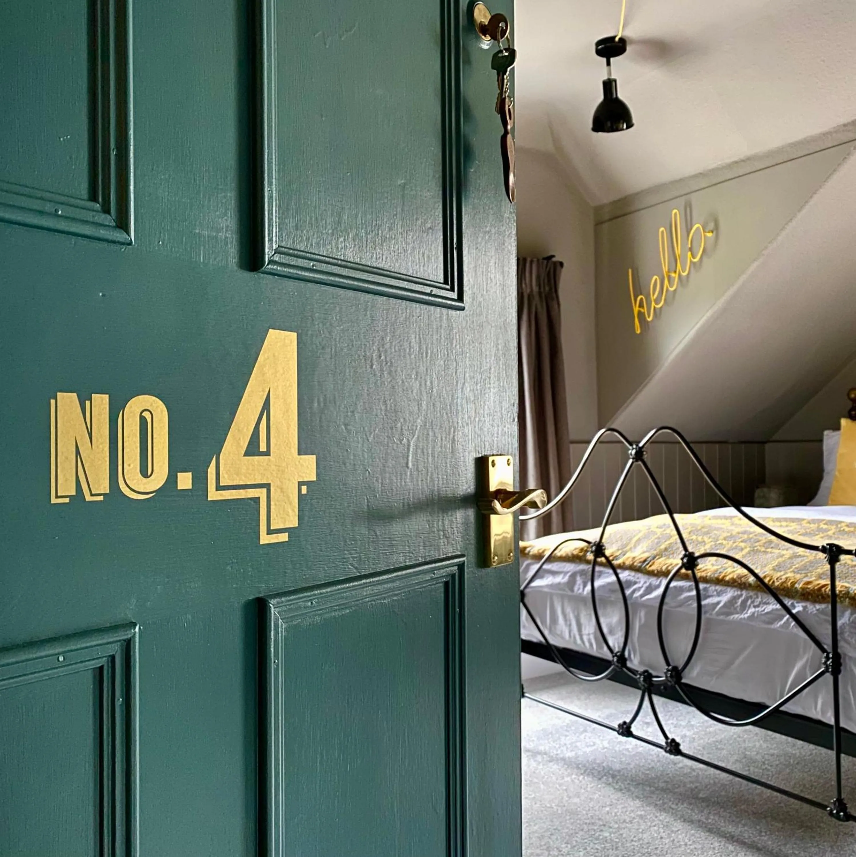 Bedroom, Bed in Crafnant House - Bed & Breakfast