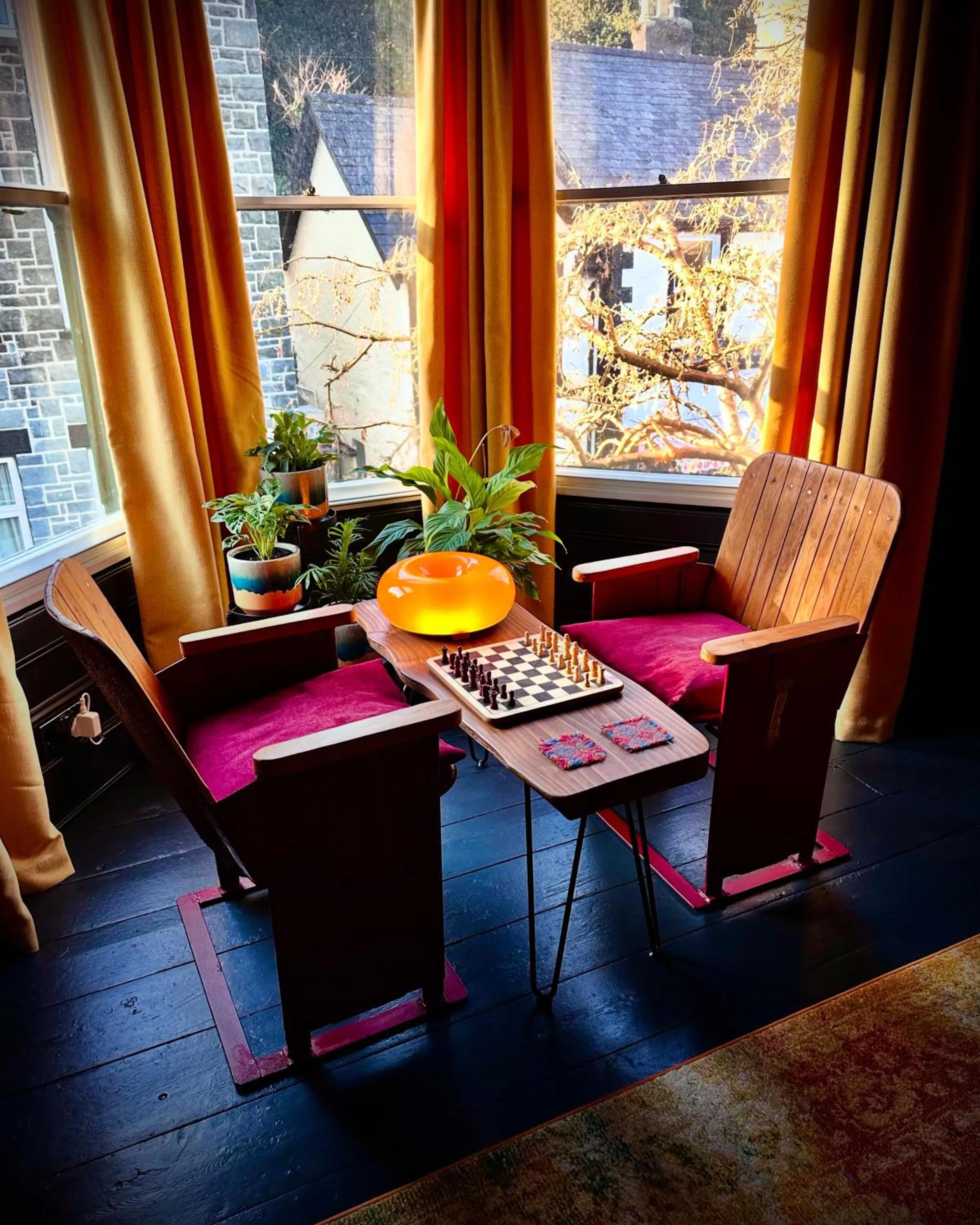 Lounge or bar in Crafnant House - Bed & Breakfast