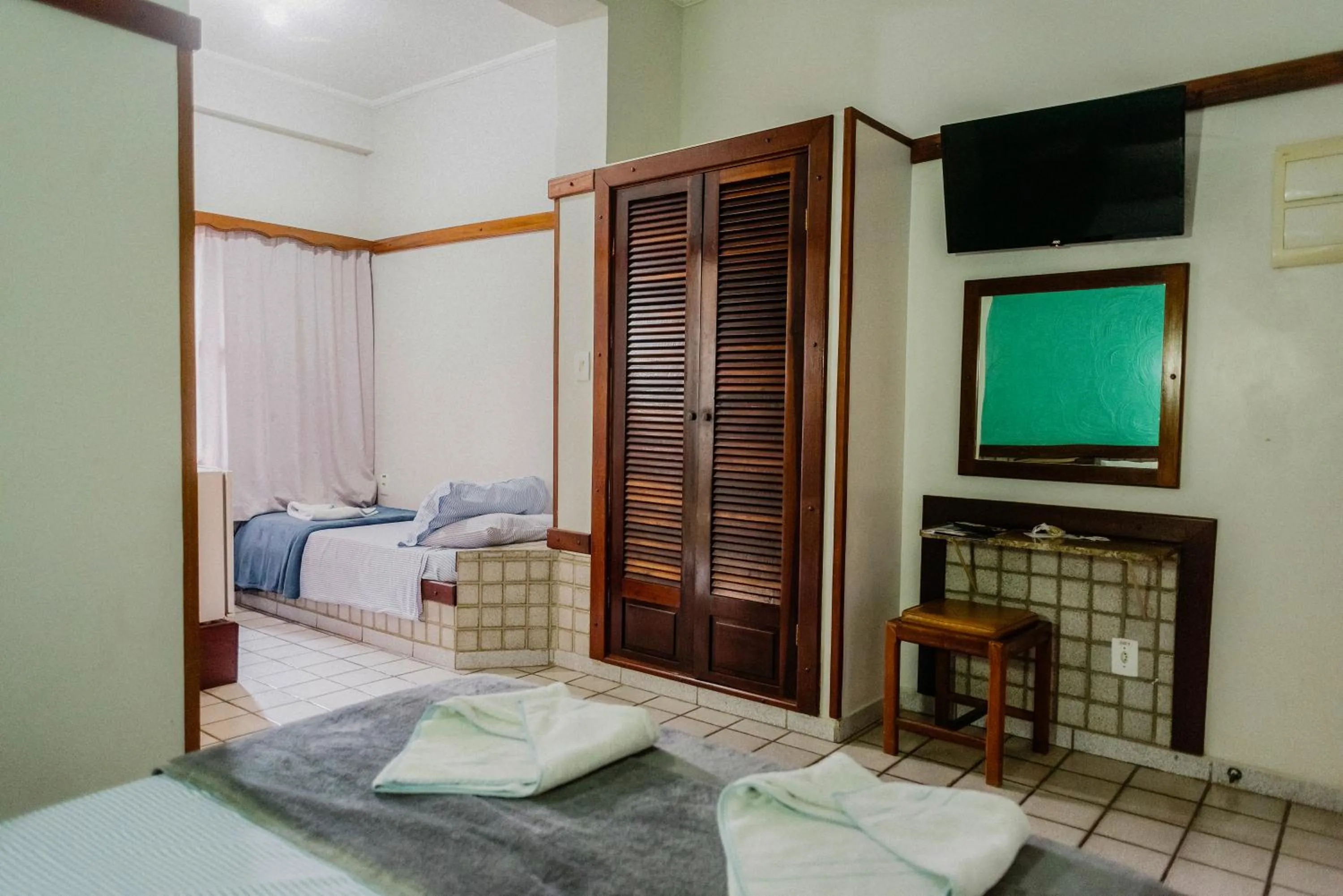 Photo of the whole room, Bed in Hotel São Charbel