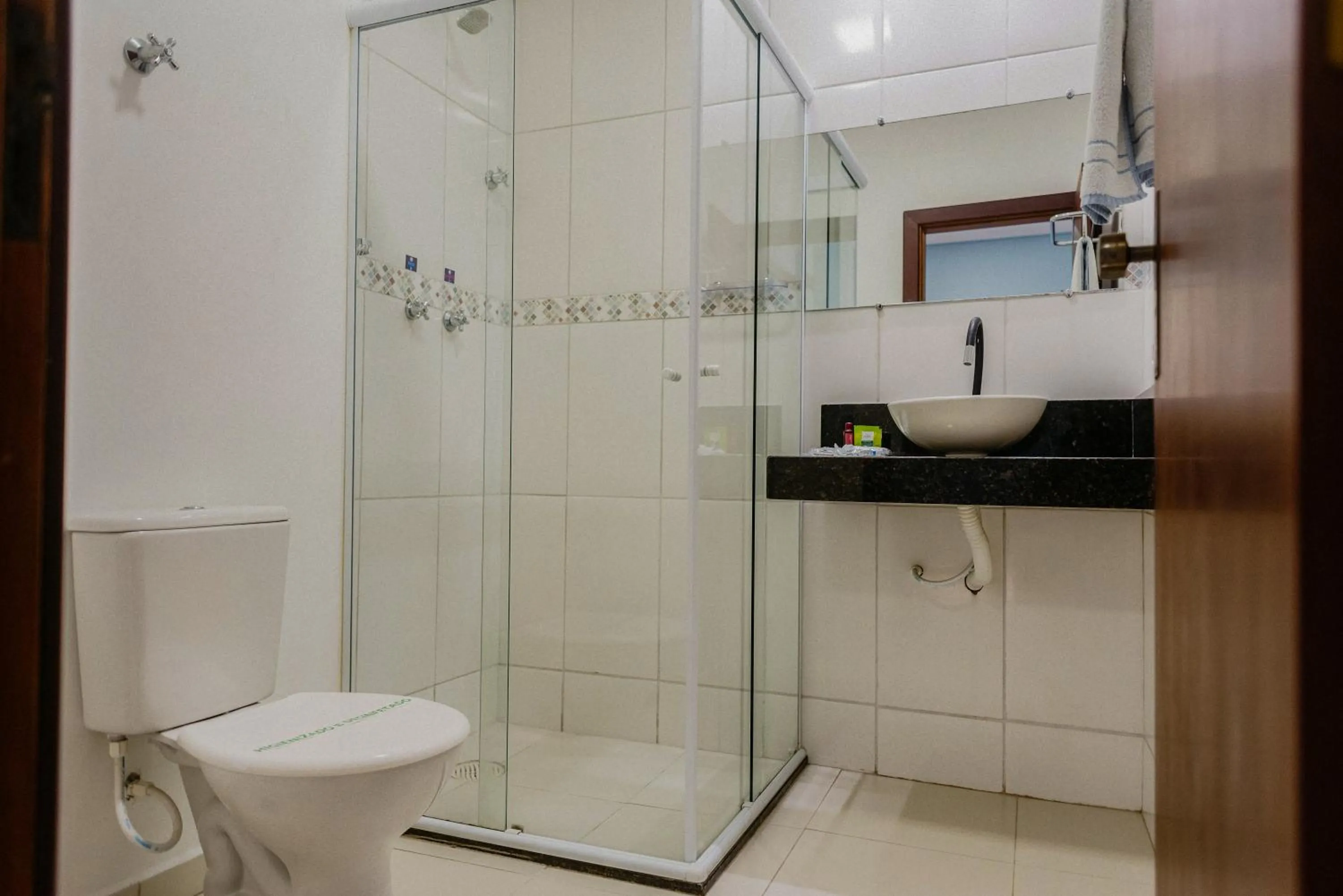 Bathroom in Hotel São Charbel