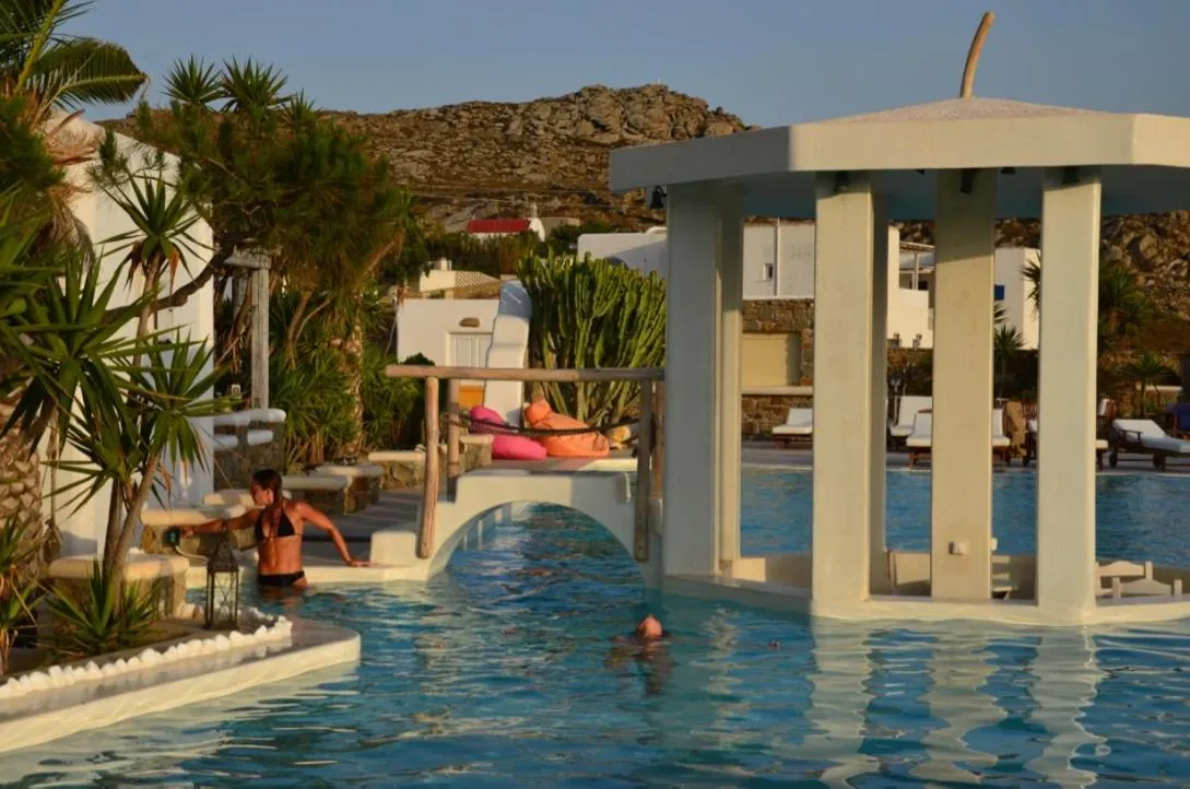 Swimming pool in Peristeronas Village