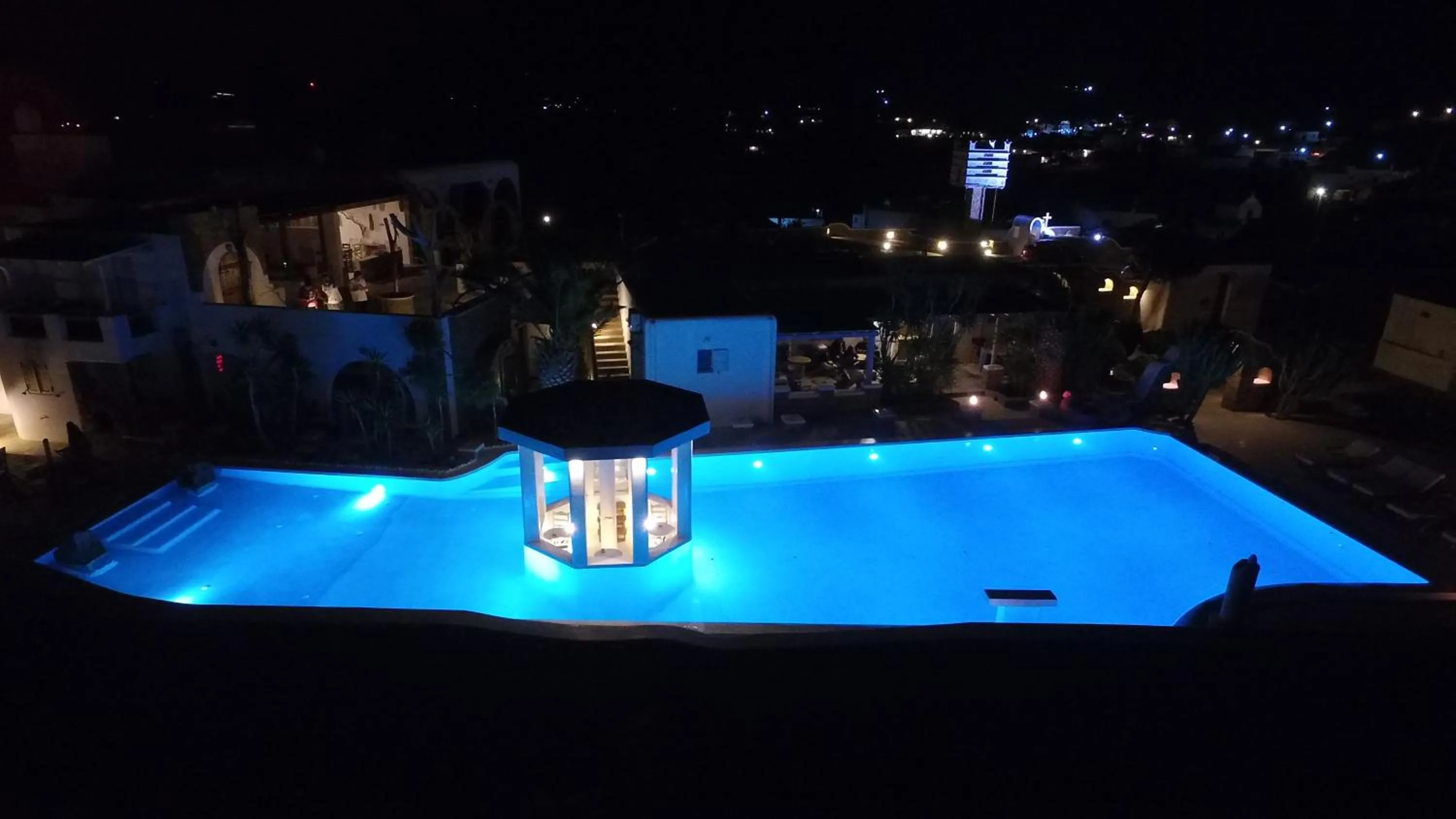 Swimming pool in Peristeronas Village