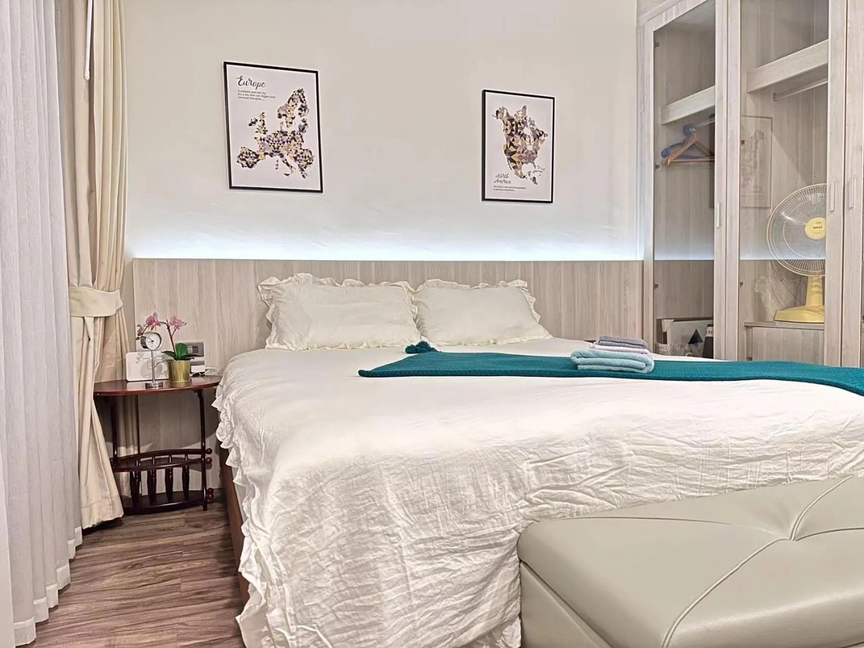 Bed in OCEANA HOME Phuket Kamala
