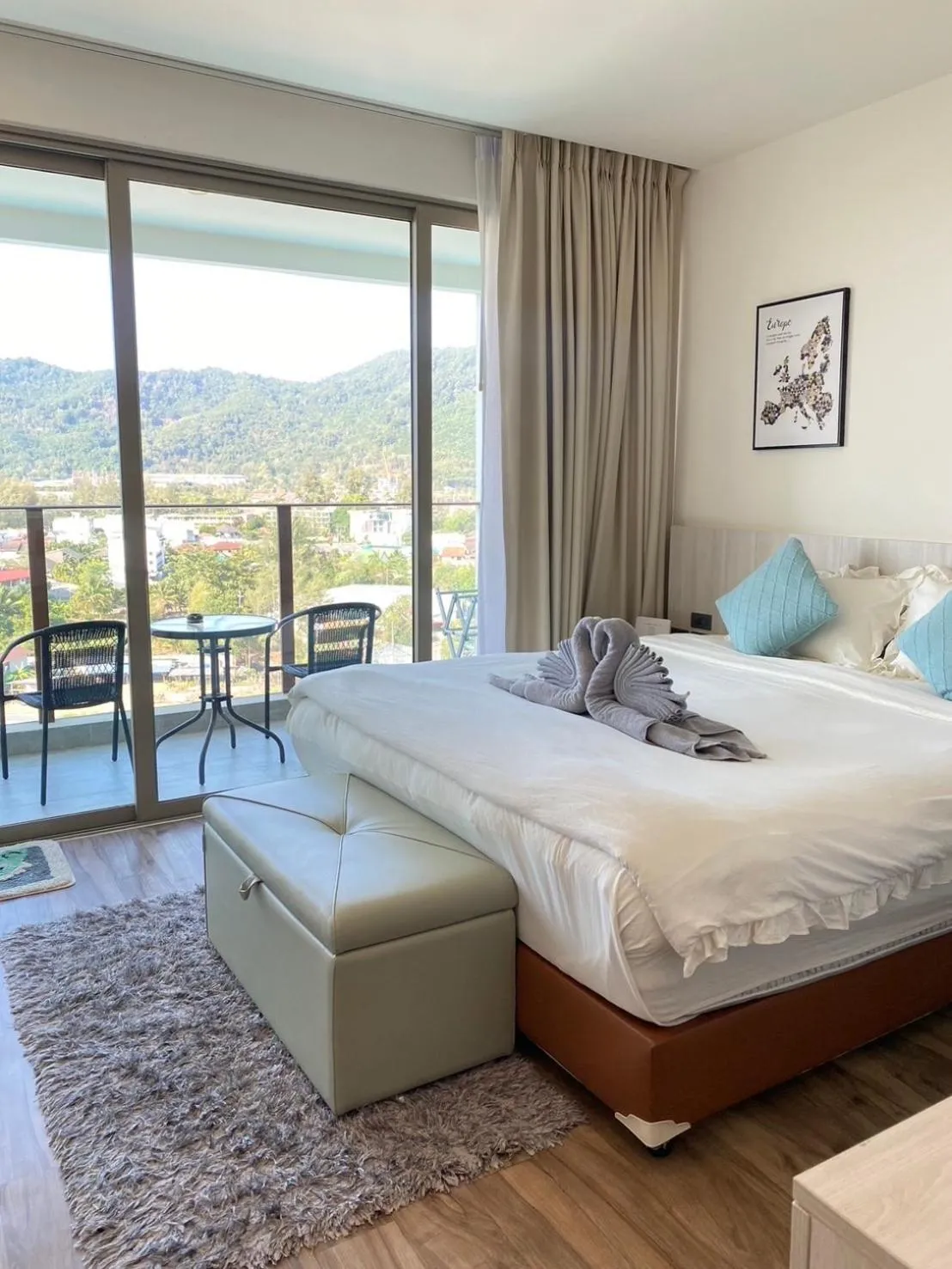 Bed in OCEANA HOME Phuket Kamala