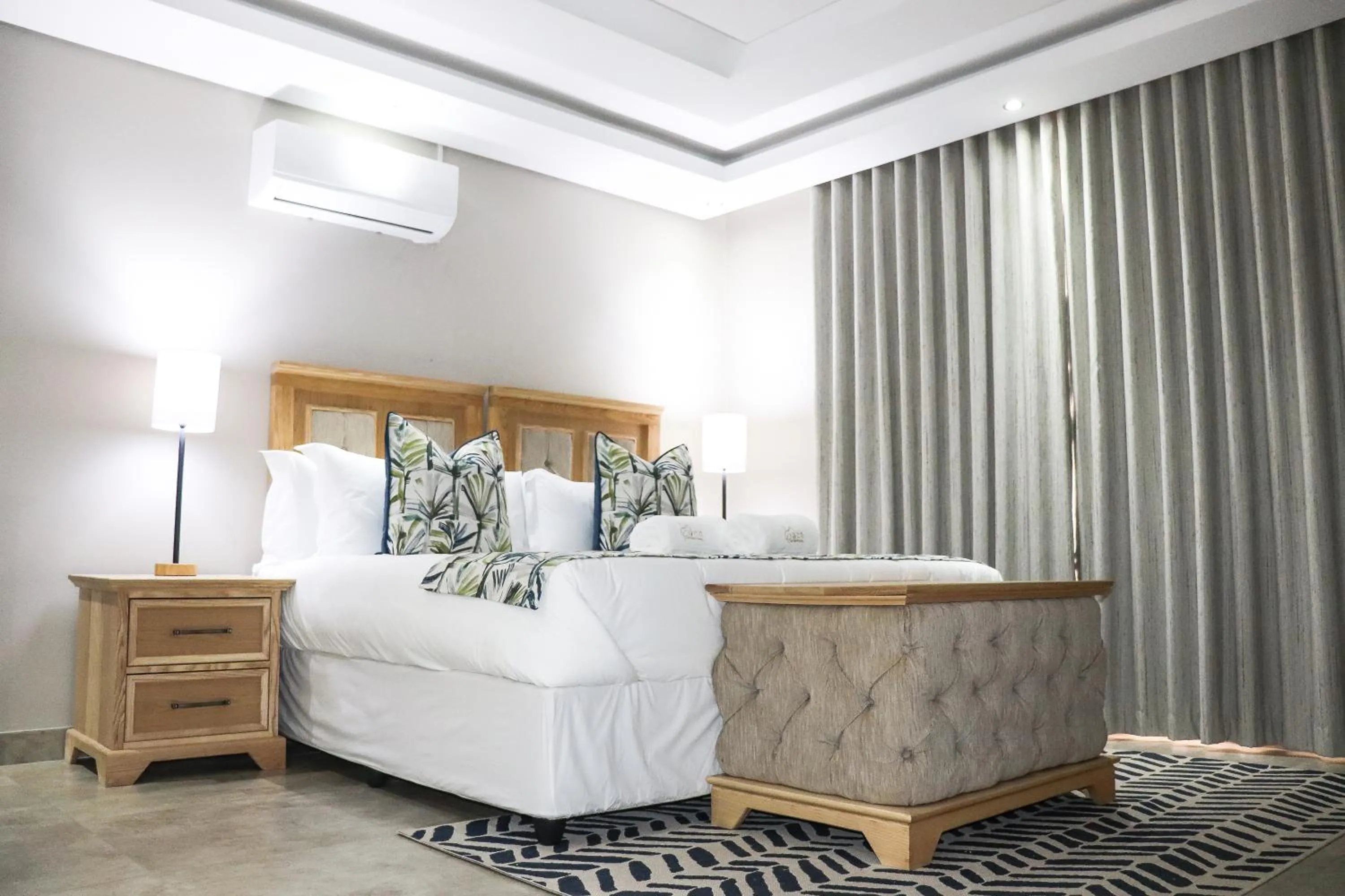 Bed in EDEN BOUTIQUE HOTEL