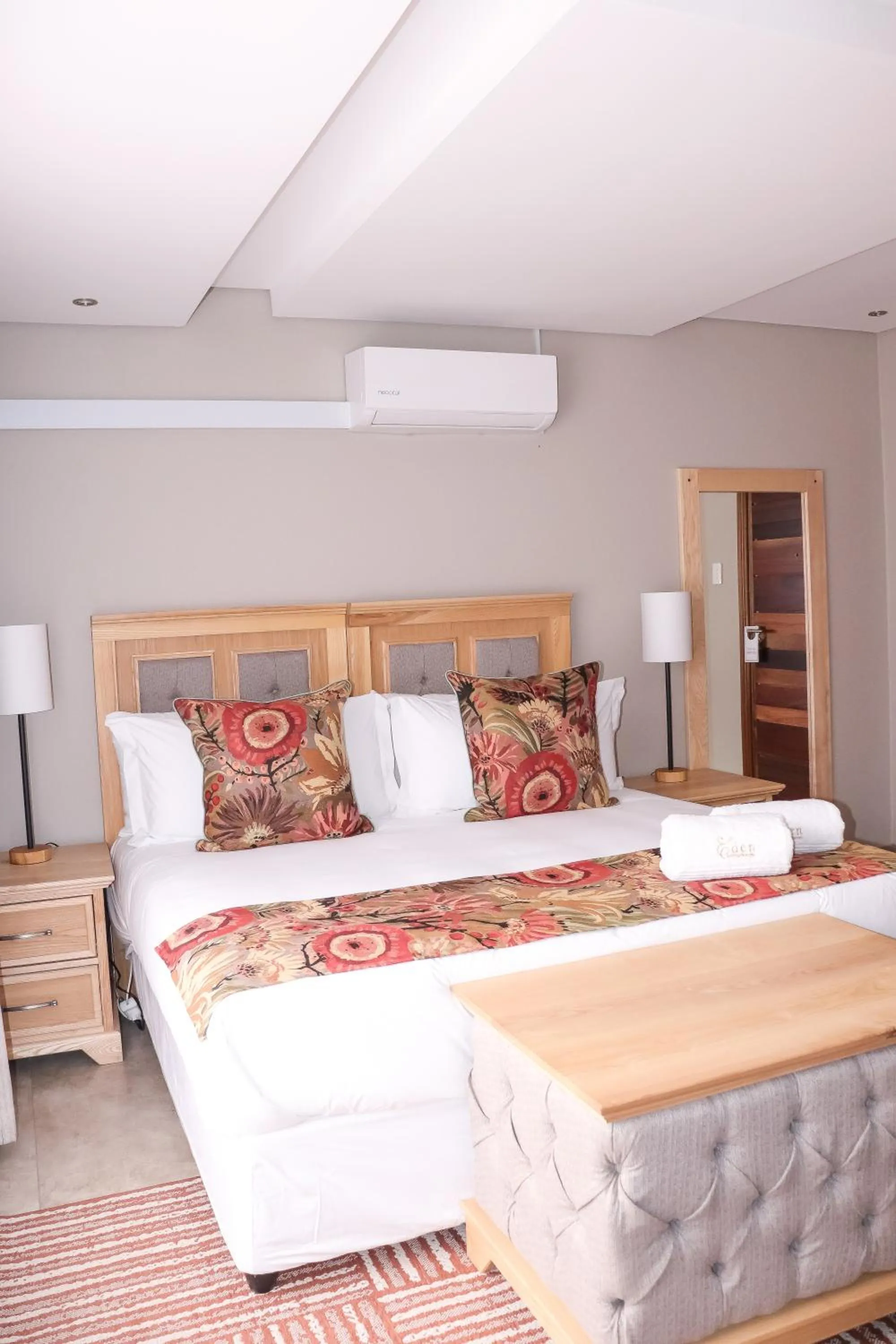 Bed in EDEN BOUTIQUE HOTEL