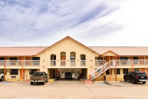 Antlers Inn Goliad