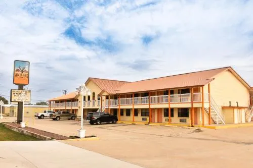 Antlers Inn Goliad