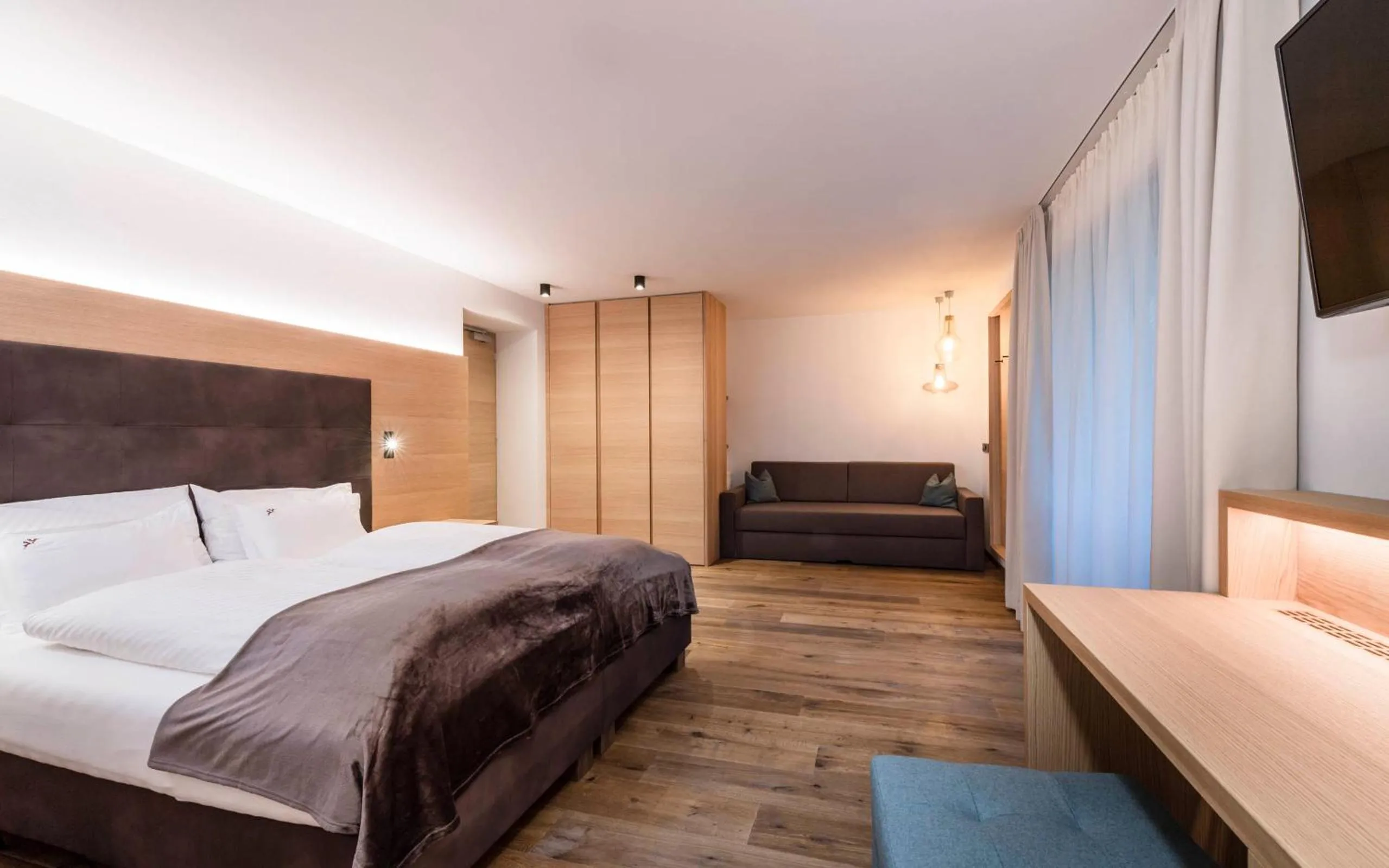 Bed in Villa Tony - Small Romantic Hotel
