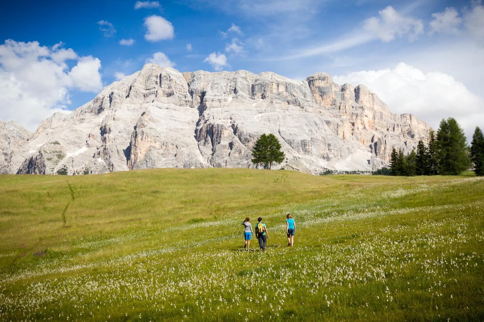 Hiking in Villa Tony - Small Romantic Hotel