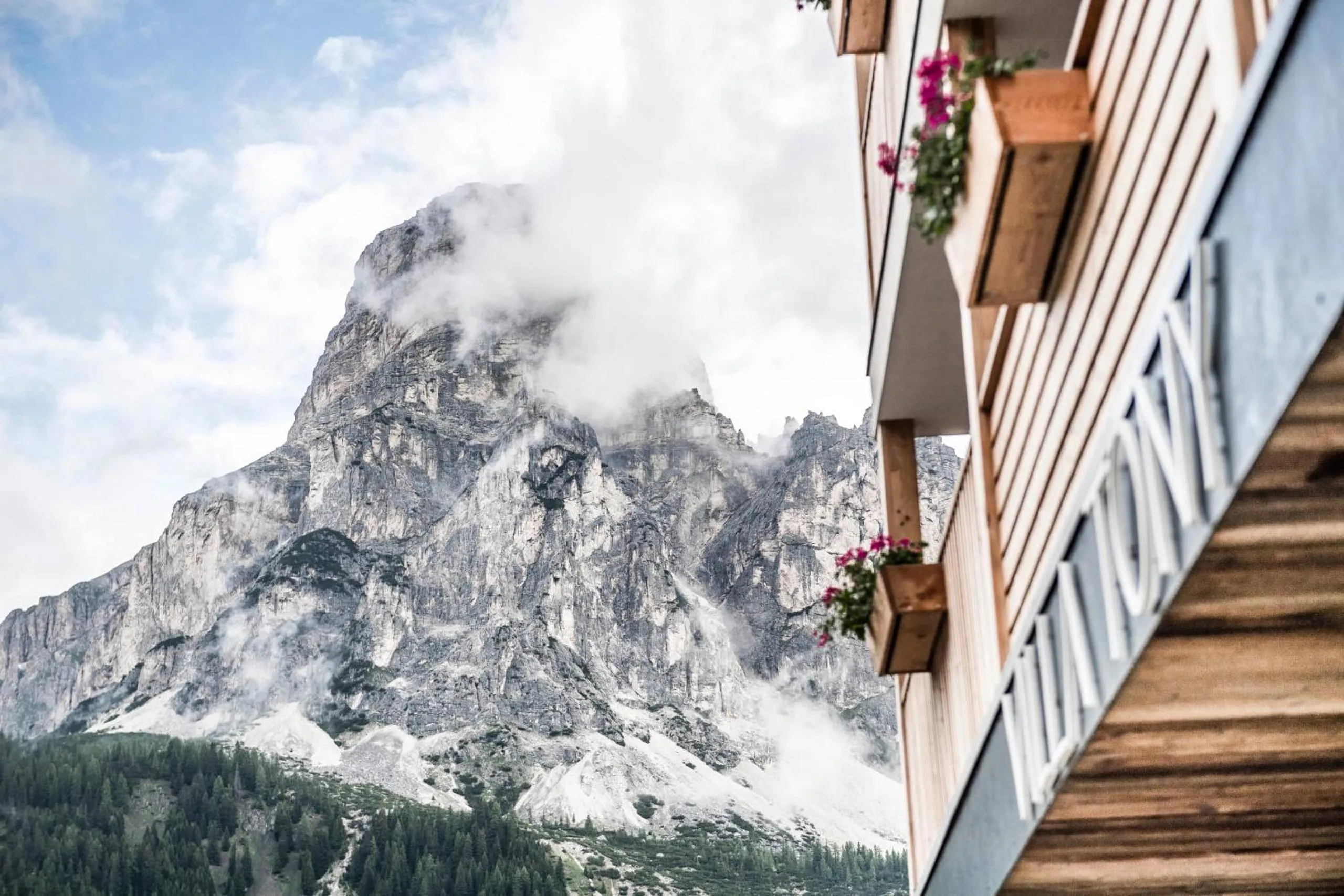 Facade/entrance in Villa Tony - Small Romantic Hotel