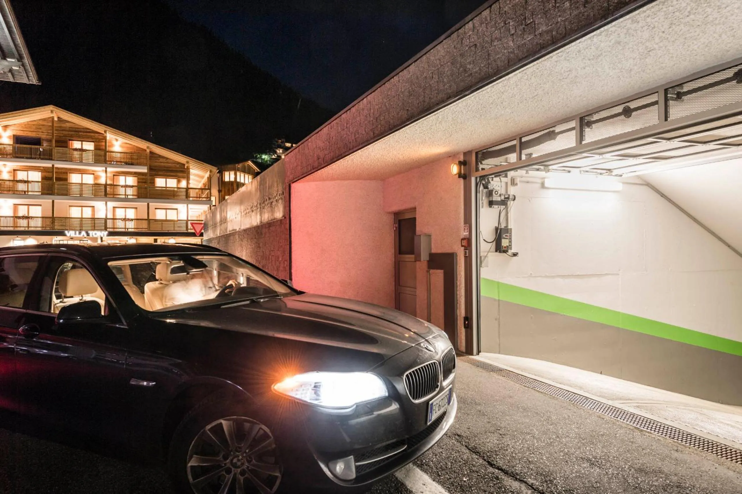 Night in Villa Tony - Small Romantic Hotel