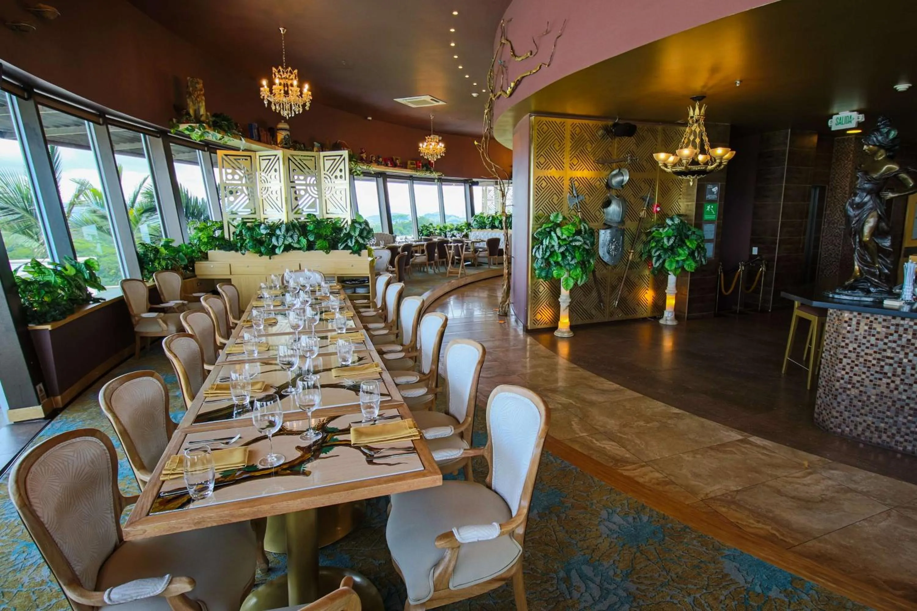 Restaurant/places to eat in Sonesta Hotel Pereira