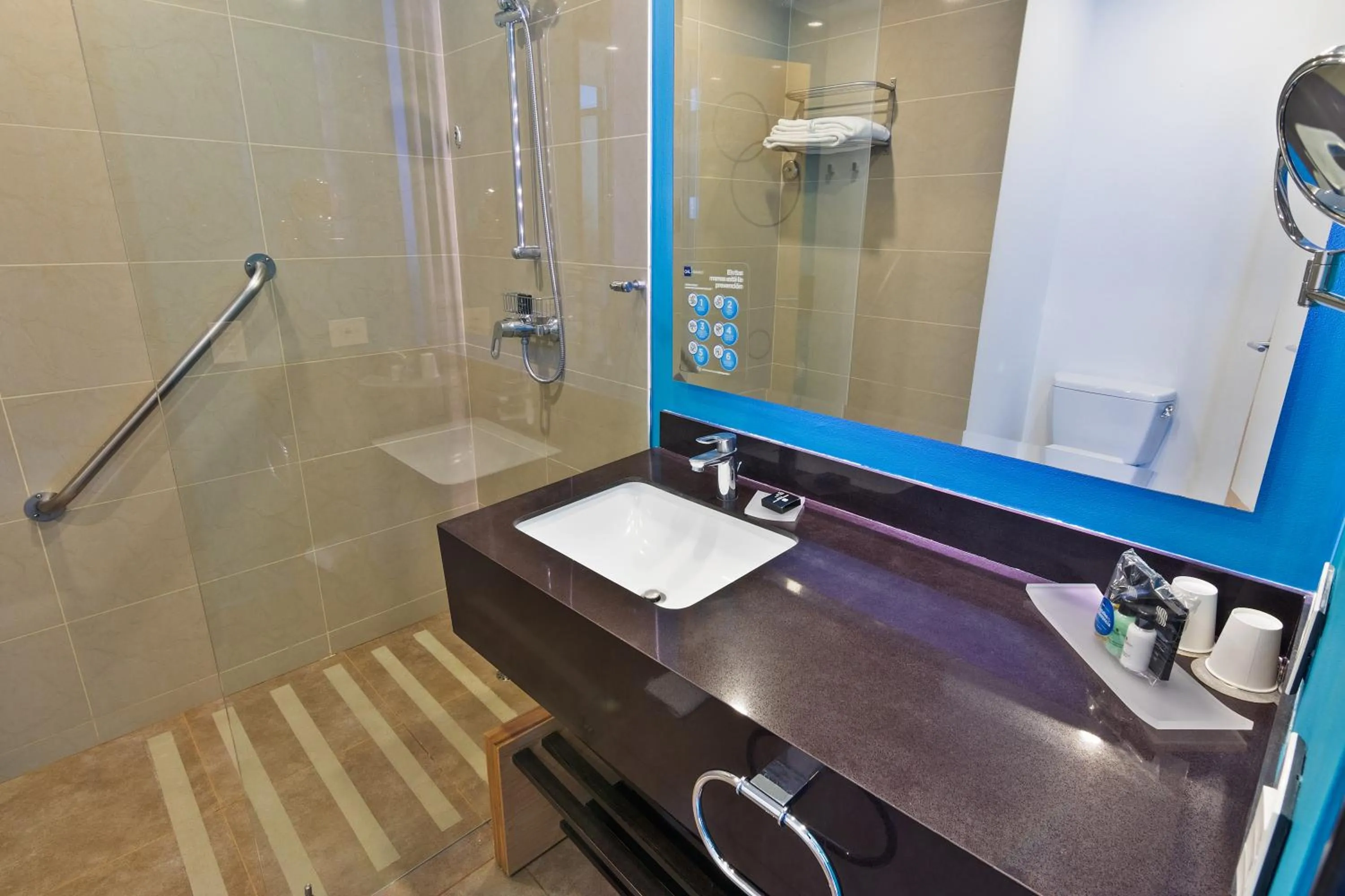 Bathroom in Sonesta Hotel Pereira