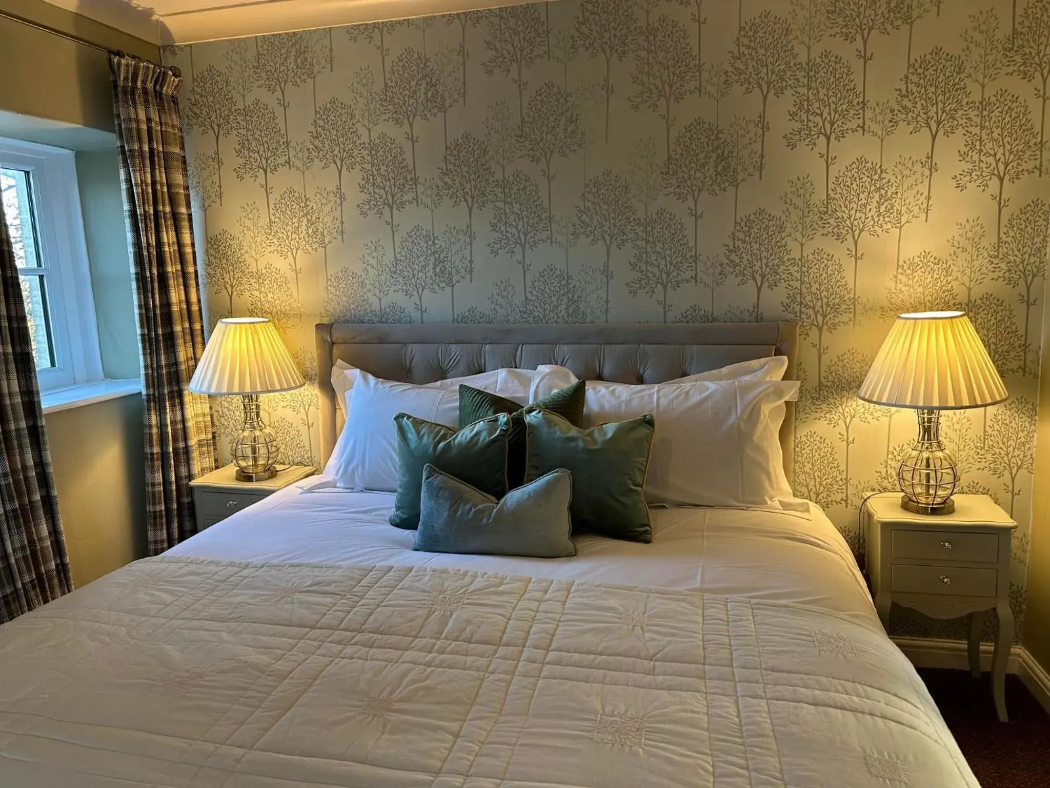 King Room with Spa Bath in Burford Lodge - Adults only King Room with Spa Bath in Burford Lodge - Adults only