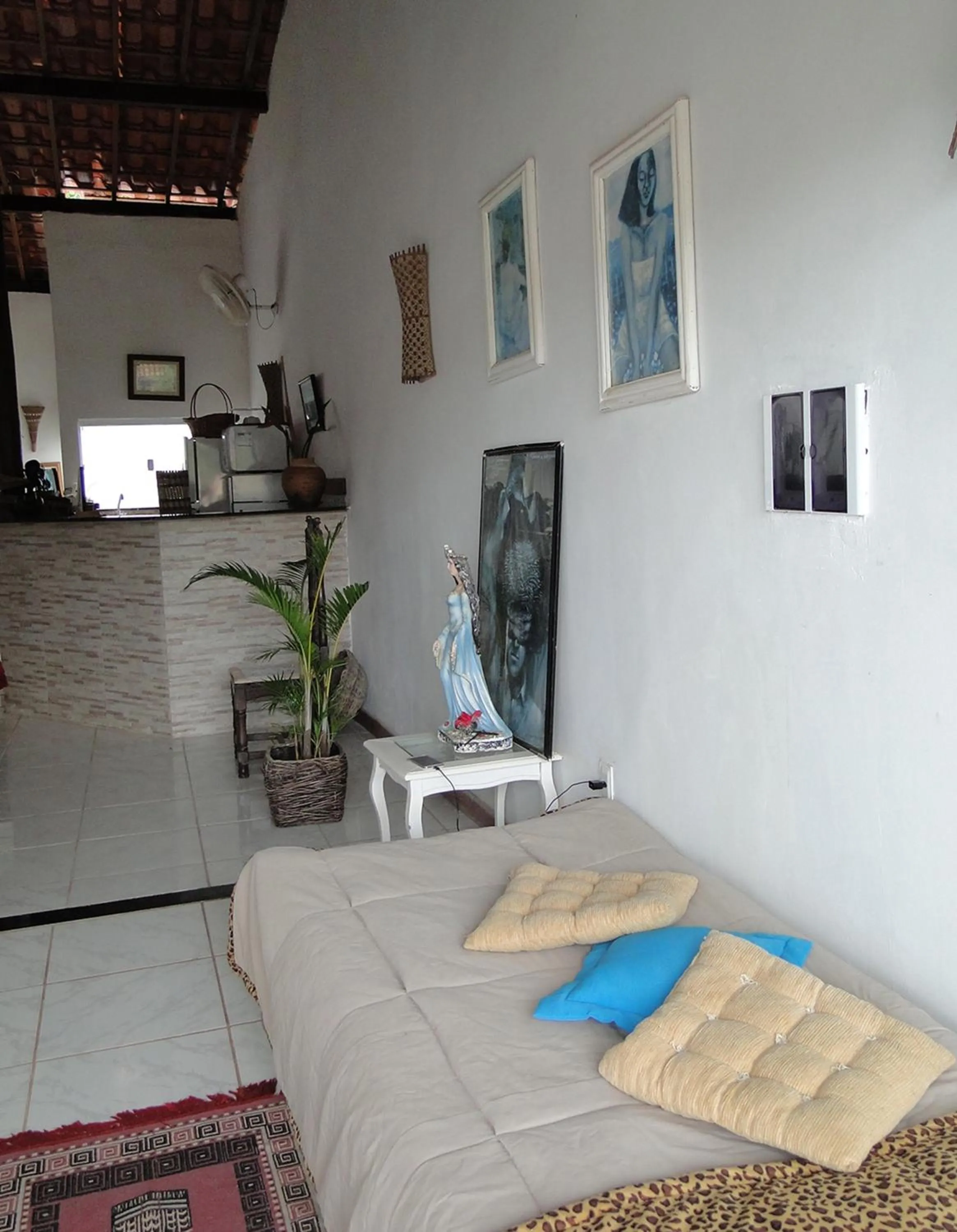 Living room in Casa de Vidro