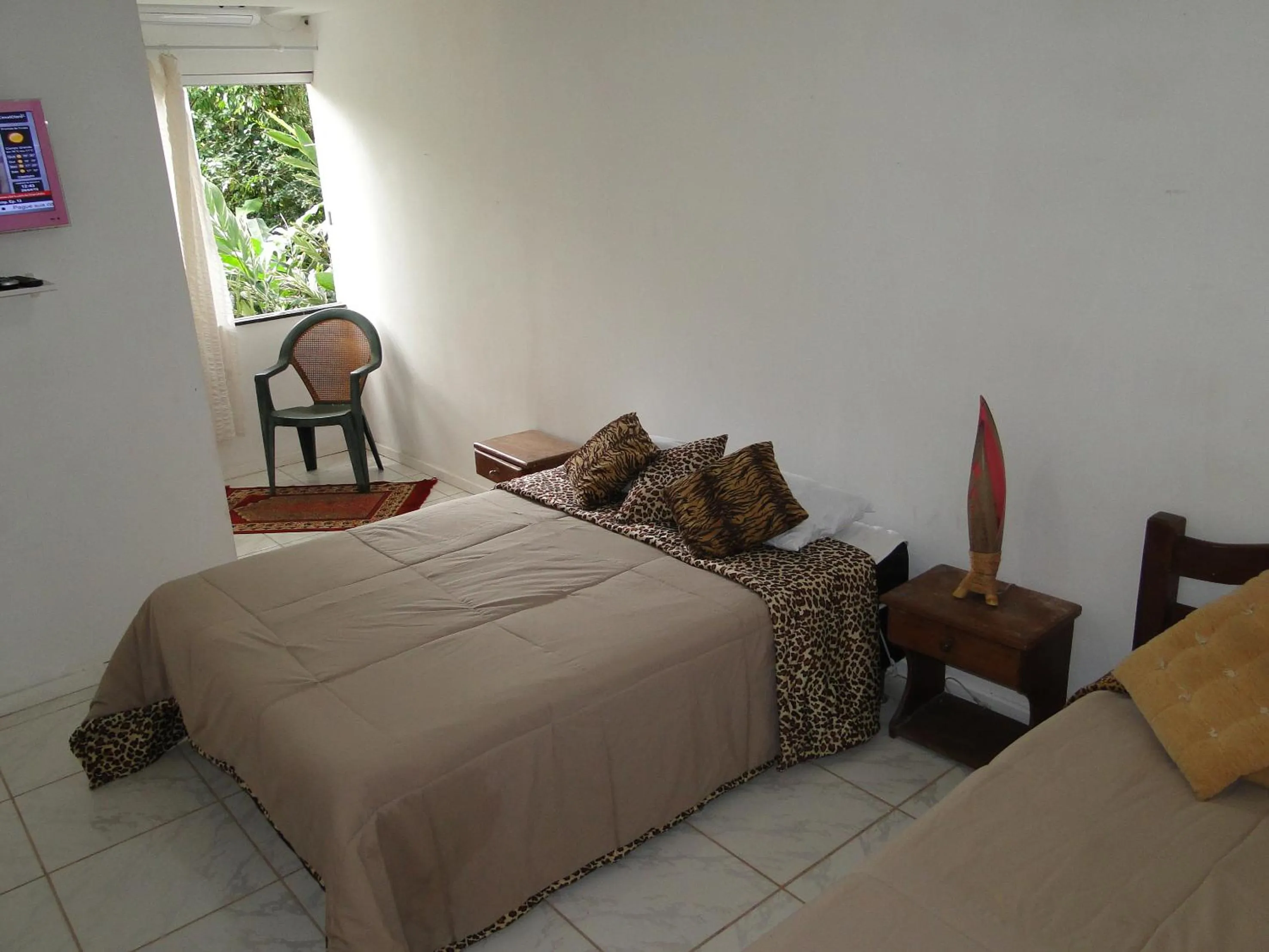 Bed in Casa de Vidro