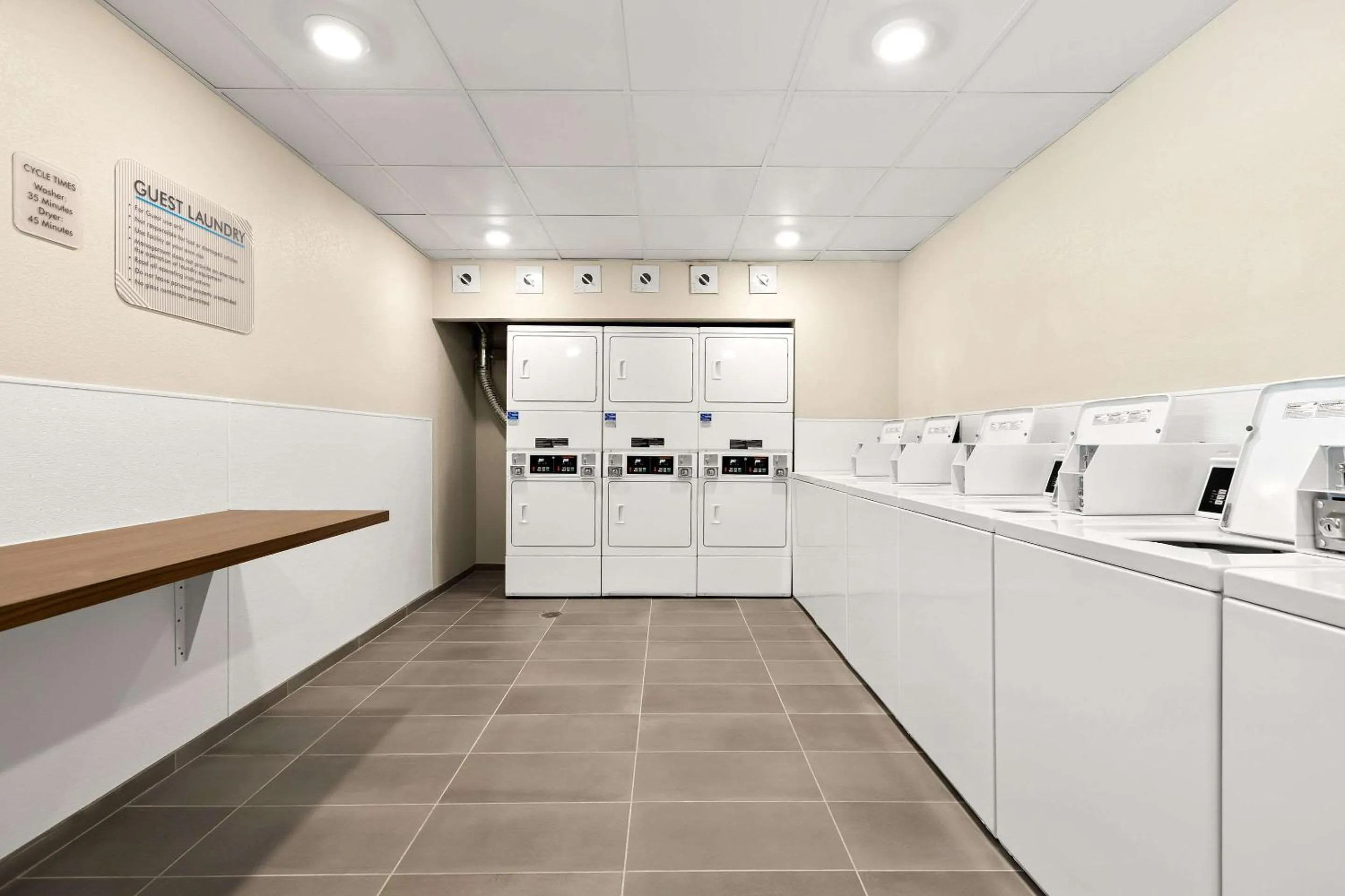 laundry in Everhome Suites Nampa Boise