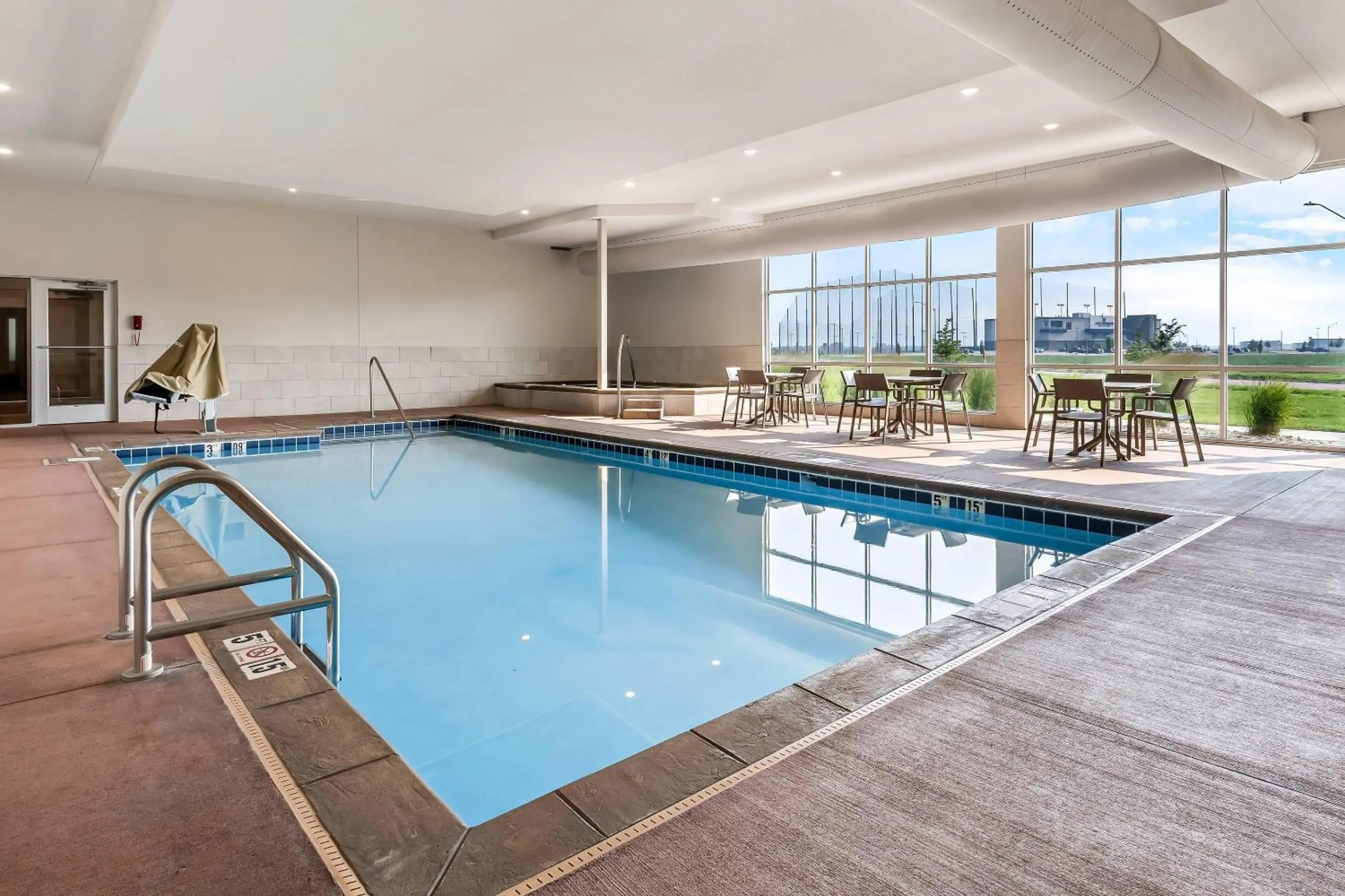 Swimming pool in Comfort Inn & Suites at Sanford Sports Complex