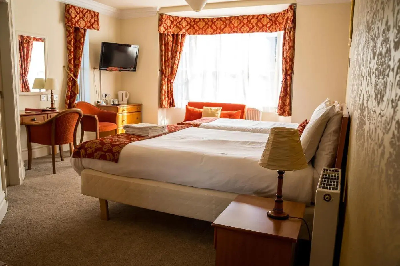 Restaurant/places to eat, Bed in Farnley Tower Guesthouse Restaurant/places to eat, Bed in Farnley Tower Guesthouse