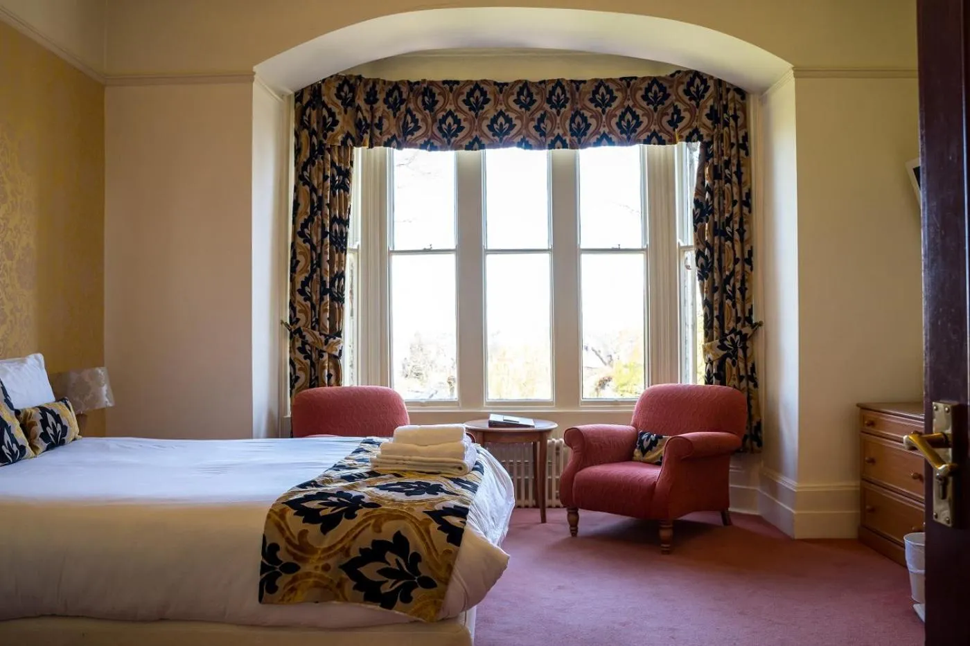 Toilet, Bed in Farnley Tower Guesthouse
