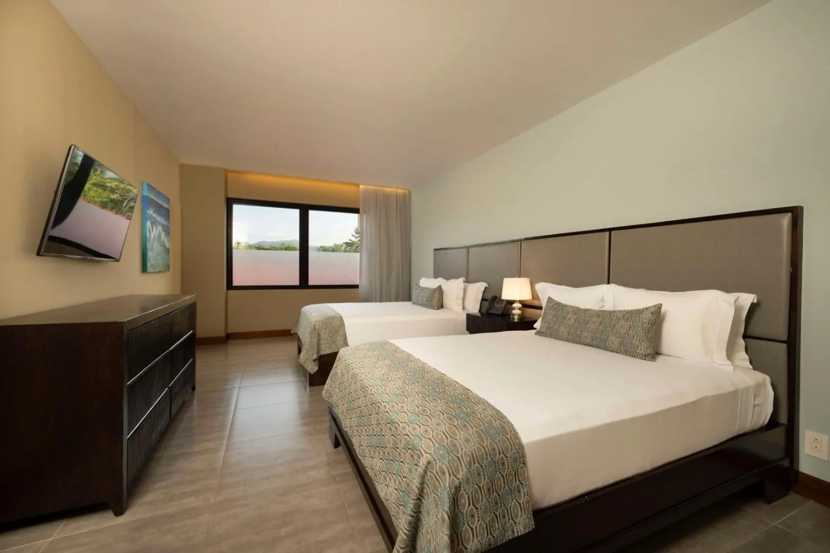 Bed in Crocs Resort & Casino