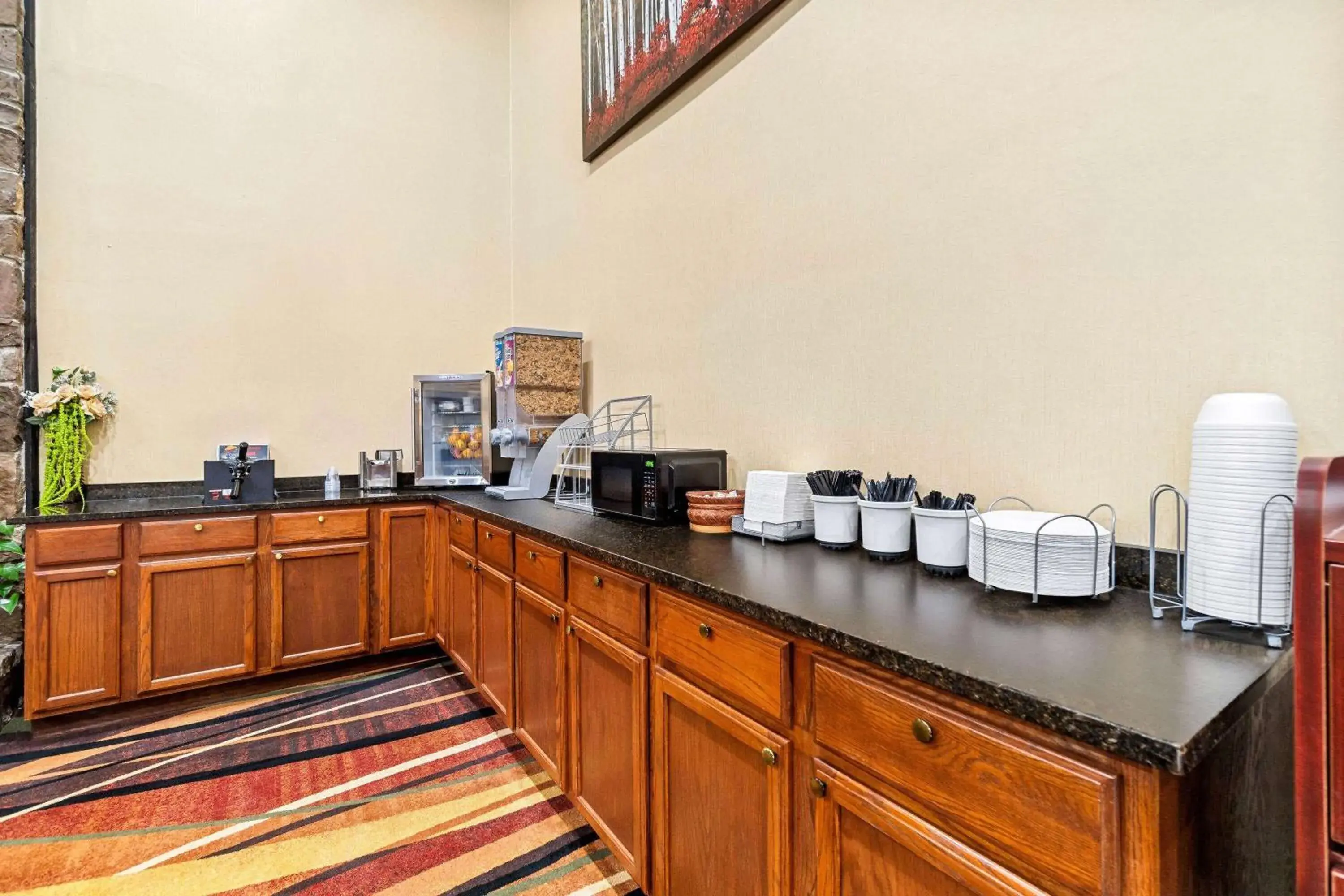 Restaurant/places to eat in Super 8 by Wyndham Paragould Restaurant/places to eat in Super 8 by Wyndham Paragould