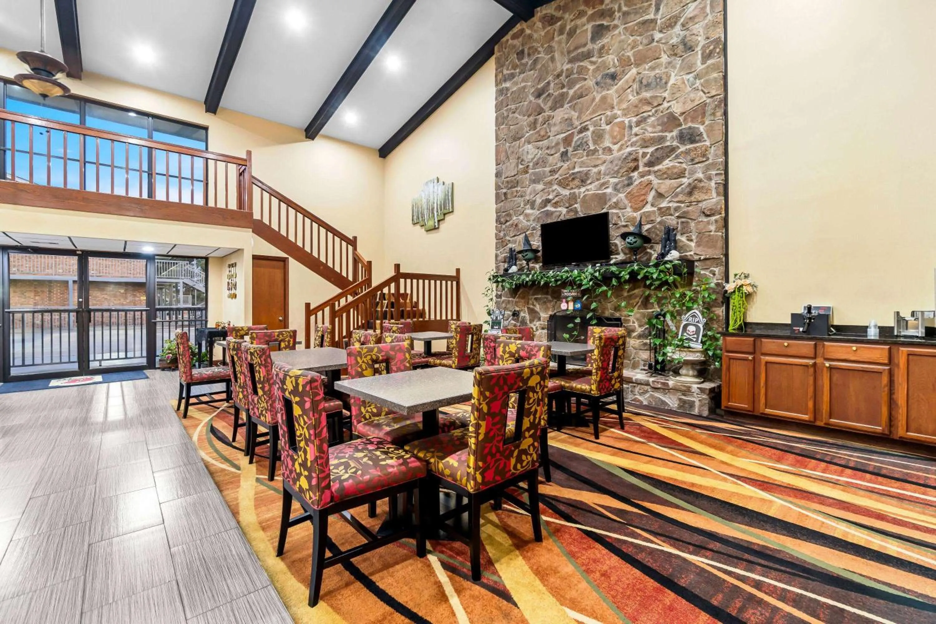 Lobby or reception in Super 8 by Wyndham Paragould