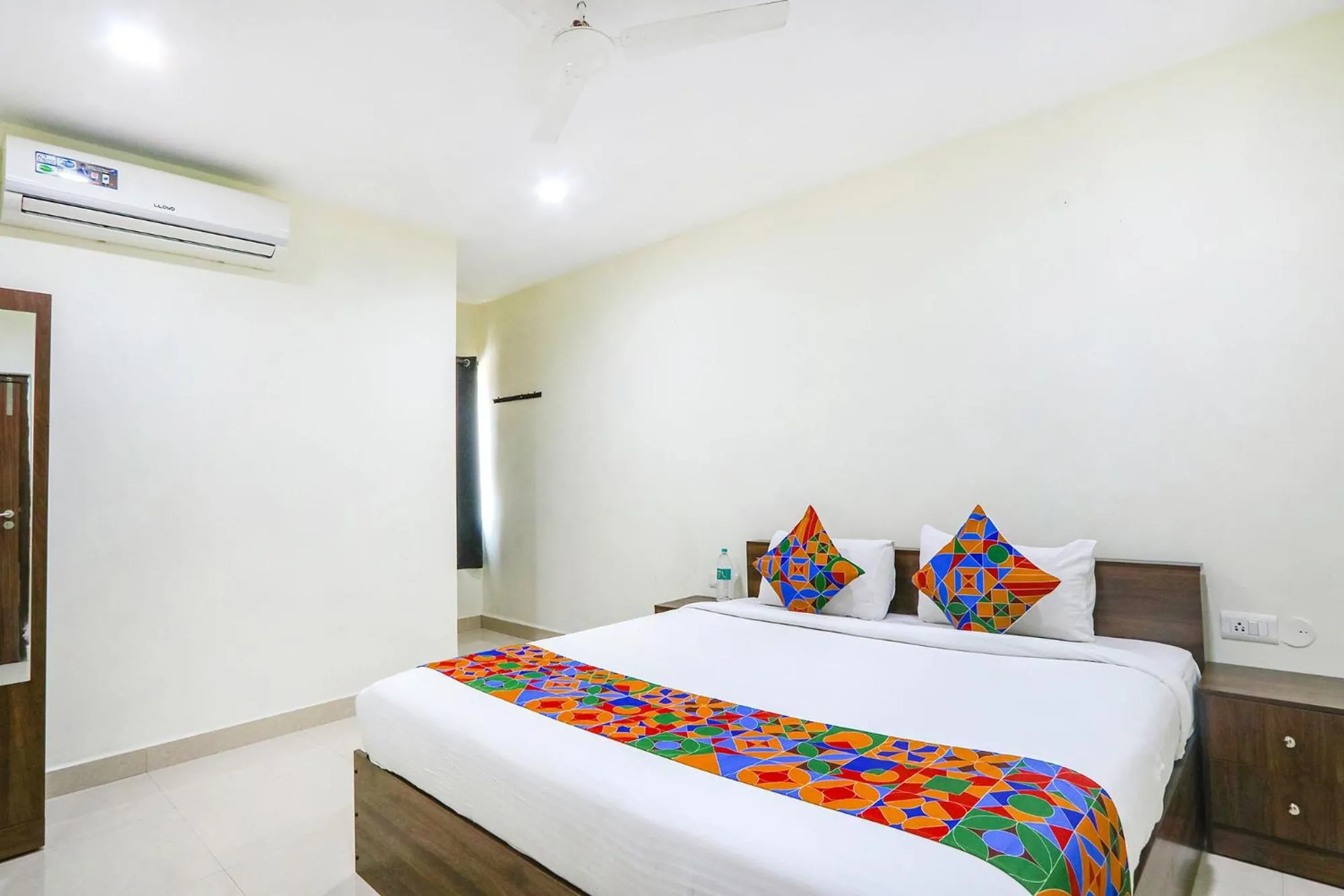 FabHotel Blue Spring
