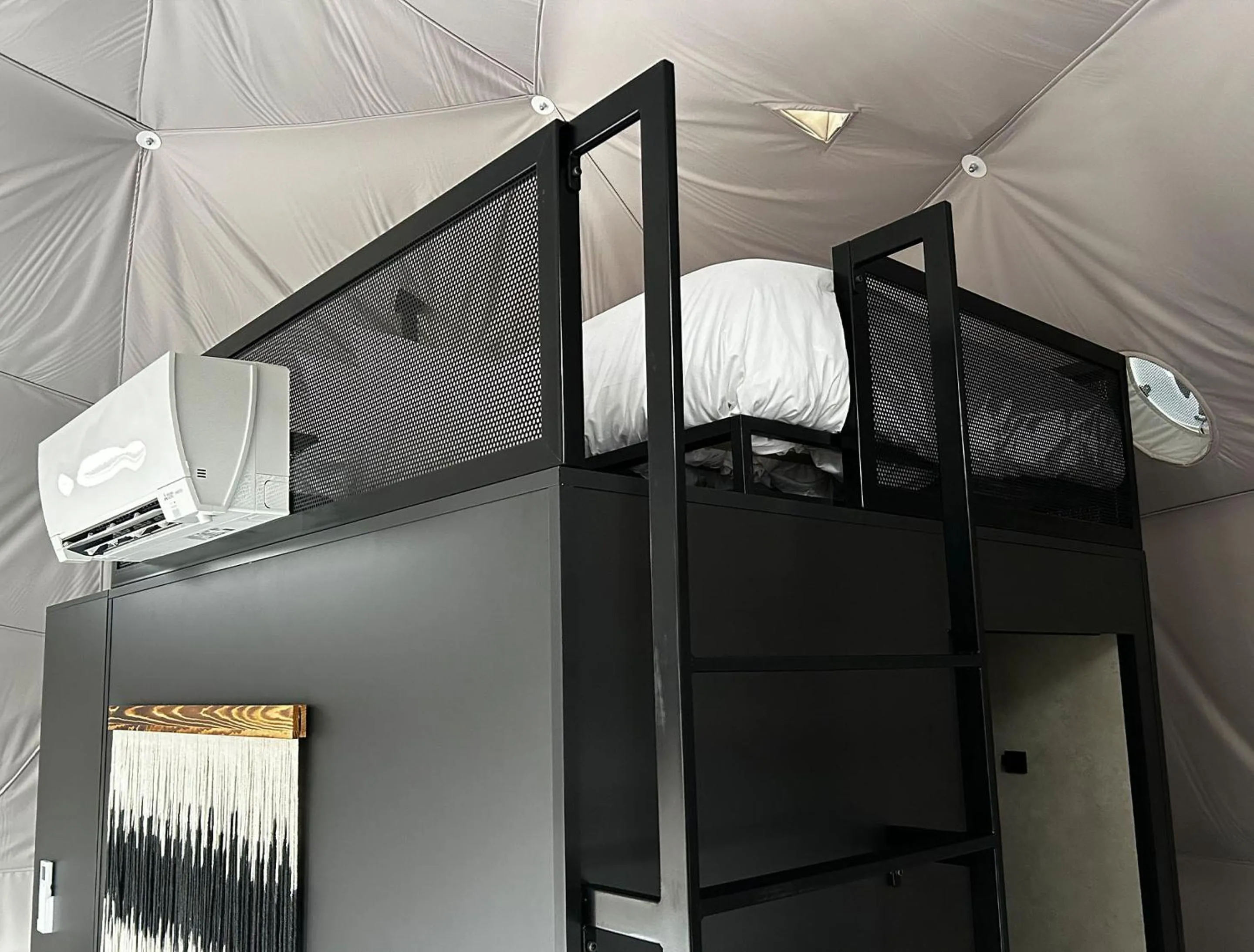 Bedroom, Bed in Pagosa River Domes