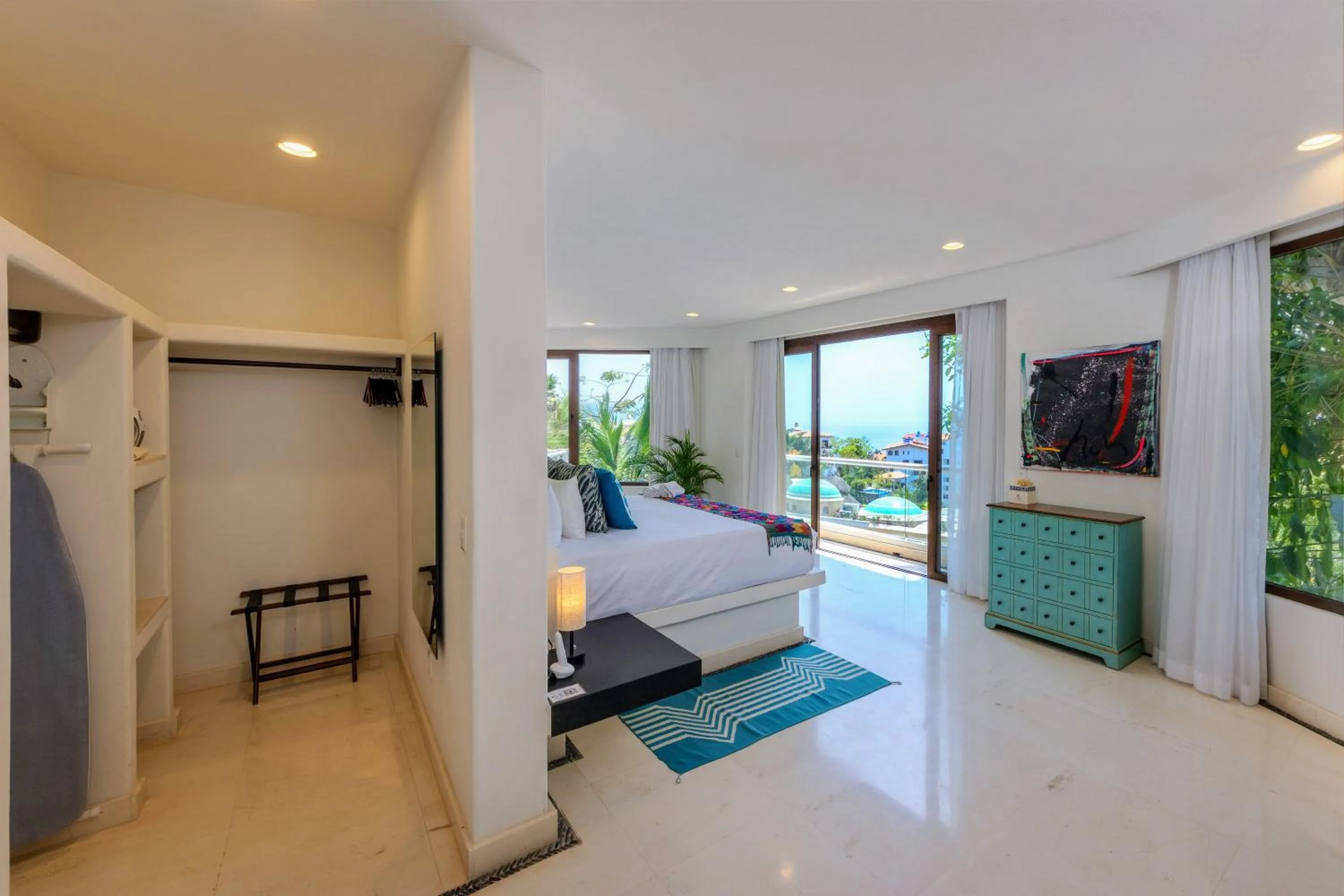 Photo of the whole room, Bed in Villa Divina Luxury Boutique - Adults Only