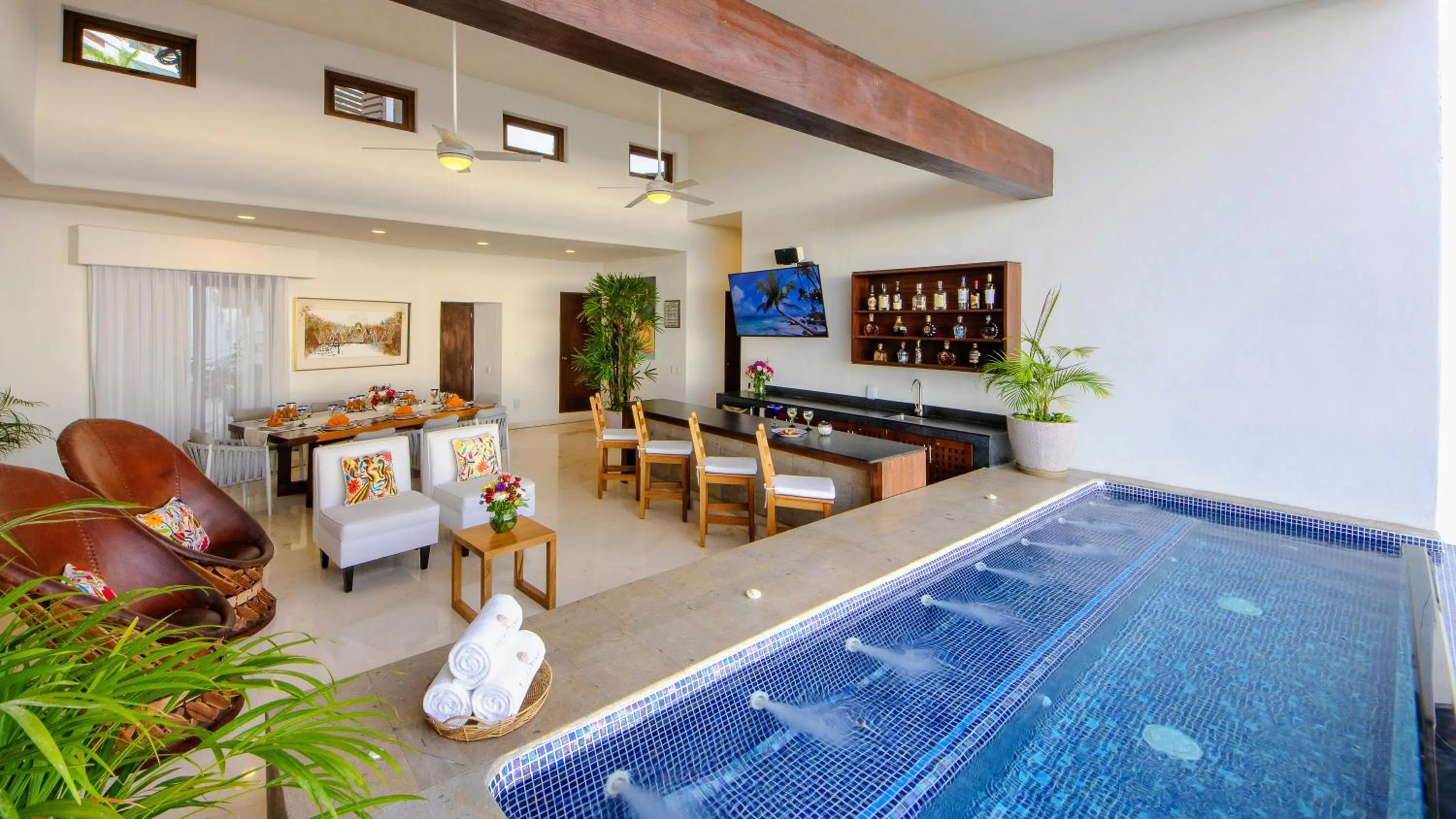 Swimming pool in Villa Divina Luxury Boutique - Adults Only