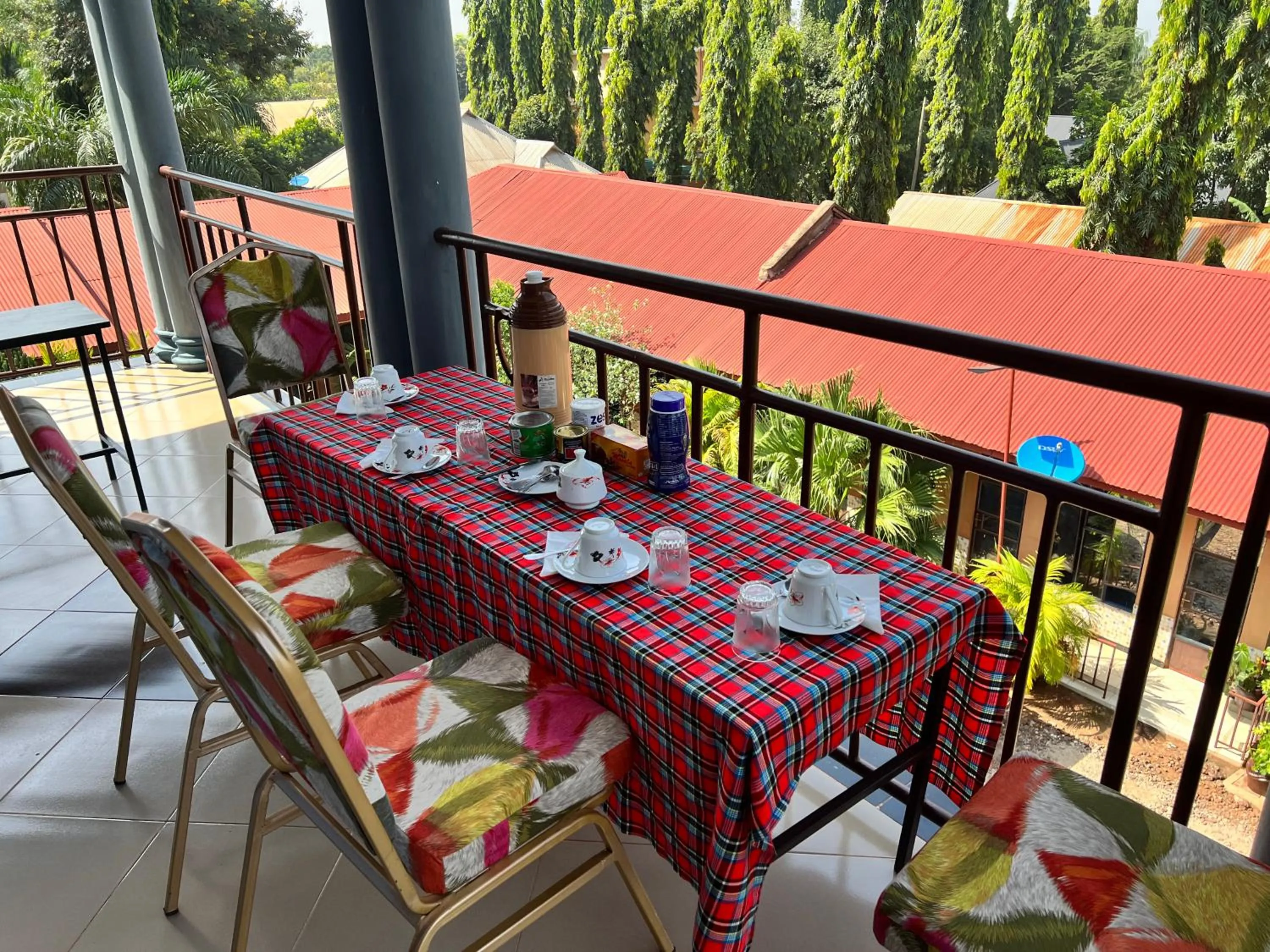 Breakfast in Kilimanjaro Smiley Inn