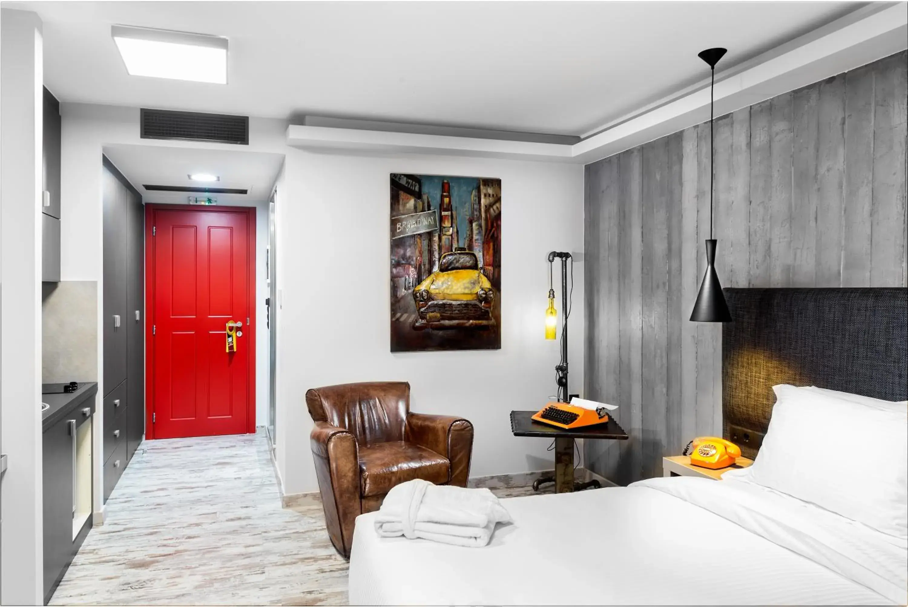 Photo of the whole room, Bed in 360 Degrees Photo of the whole room, Bed in 360 Degrees