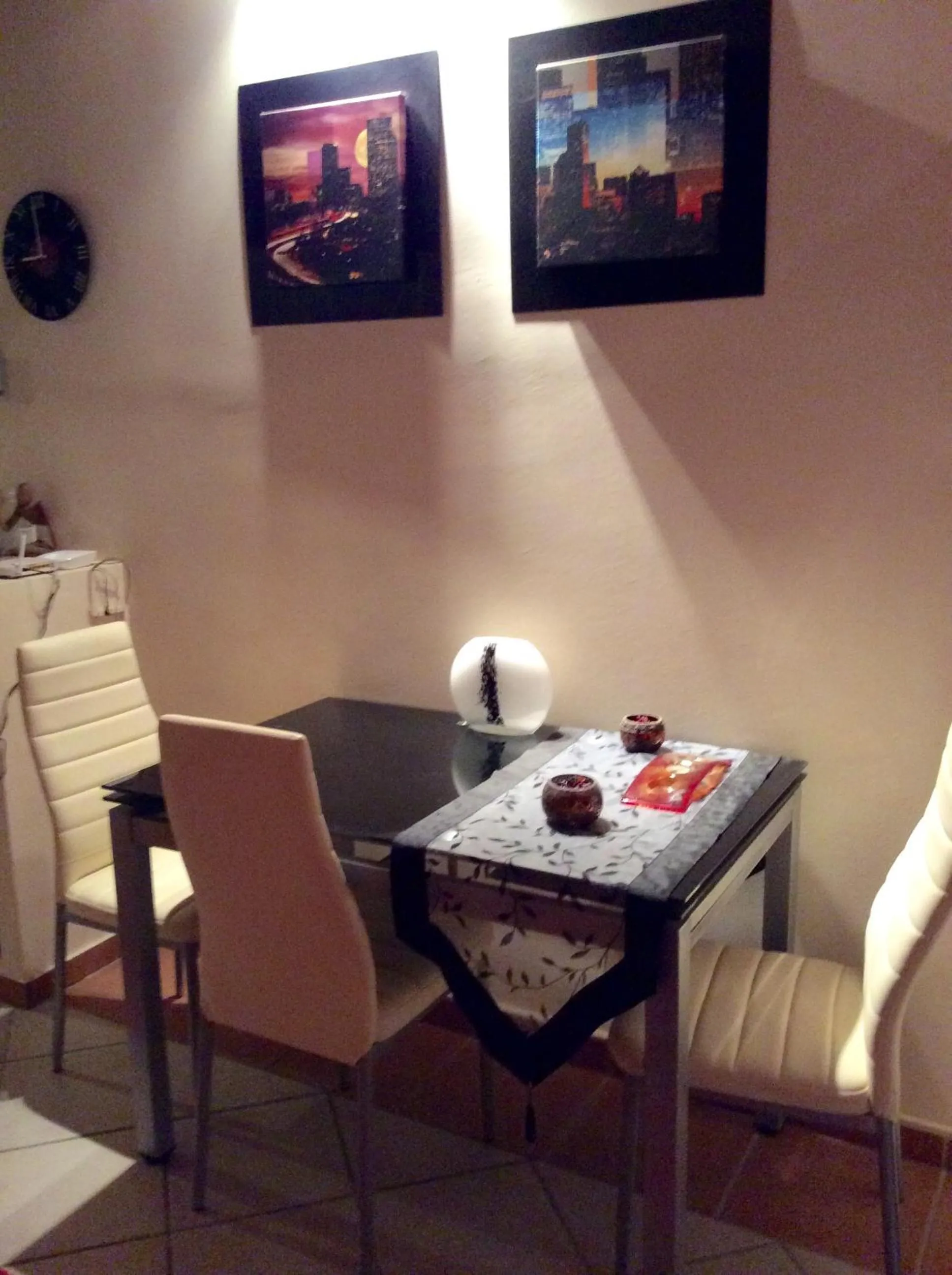 Dining area in Gerani