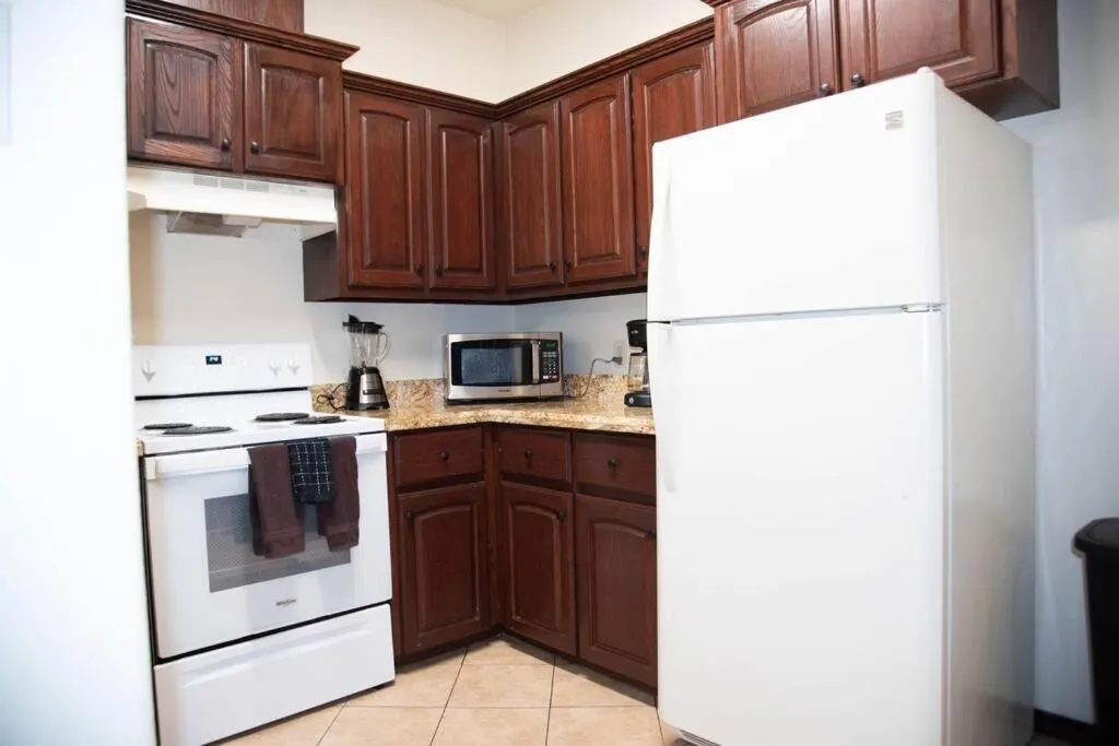 Apartment - single occupancy in Modern 2 bed 2-bath next to University UTRGV