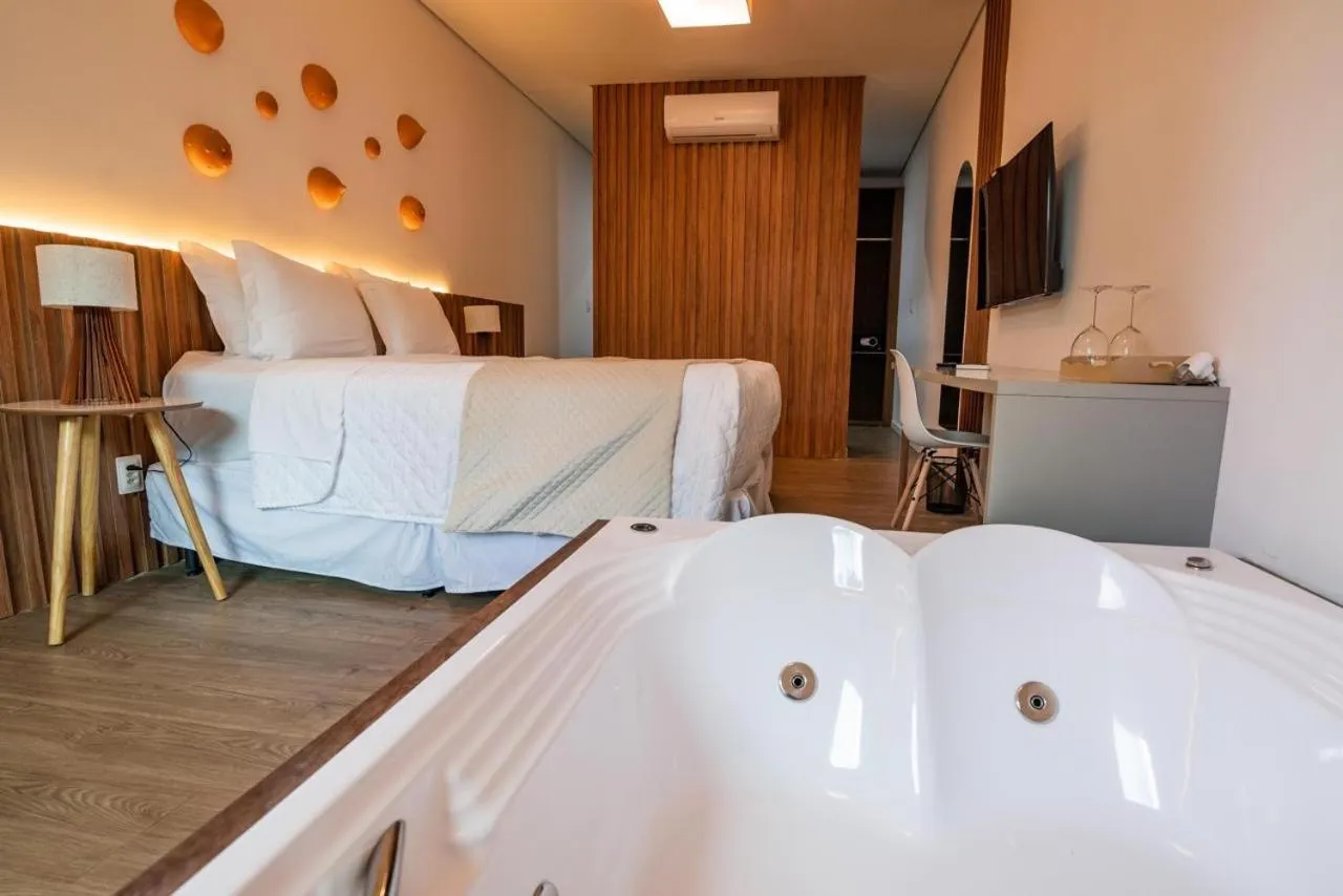 Hot Tub, Bed in POUSADA AMAR NORONHA