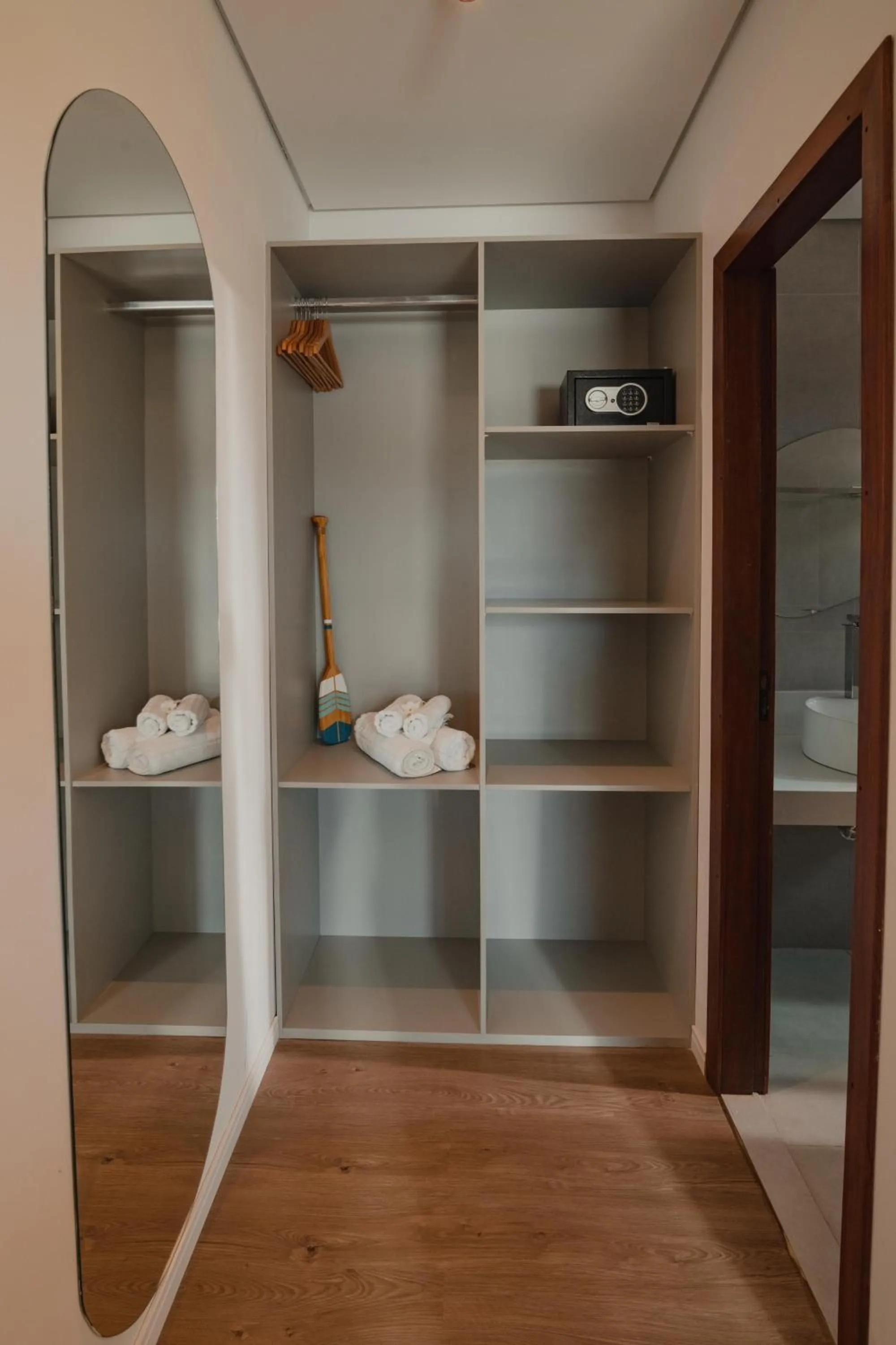 wardrobe in POUSADA AMAR NORONHA