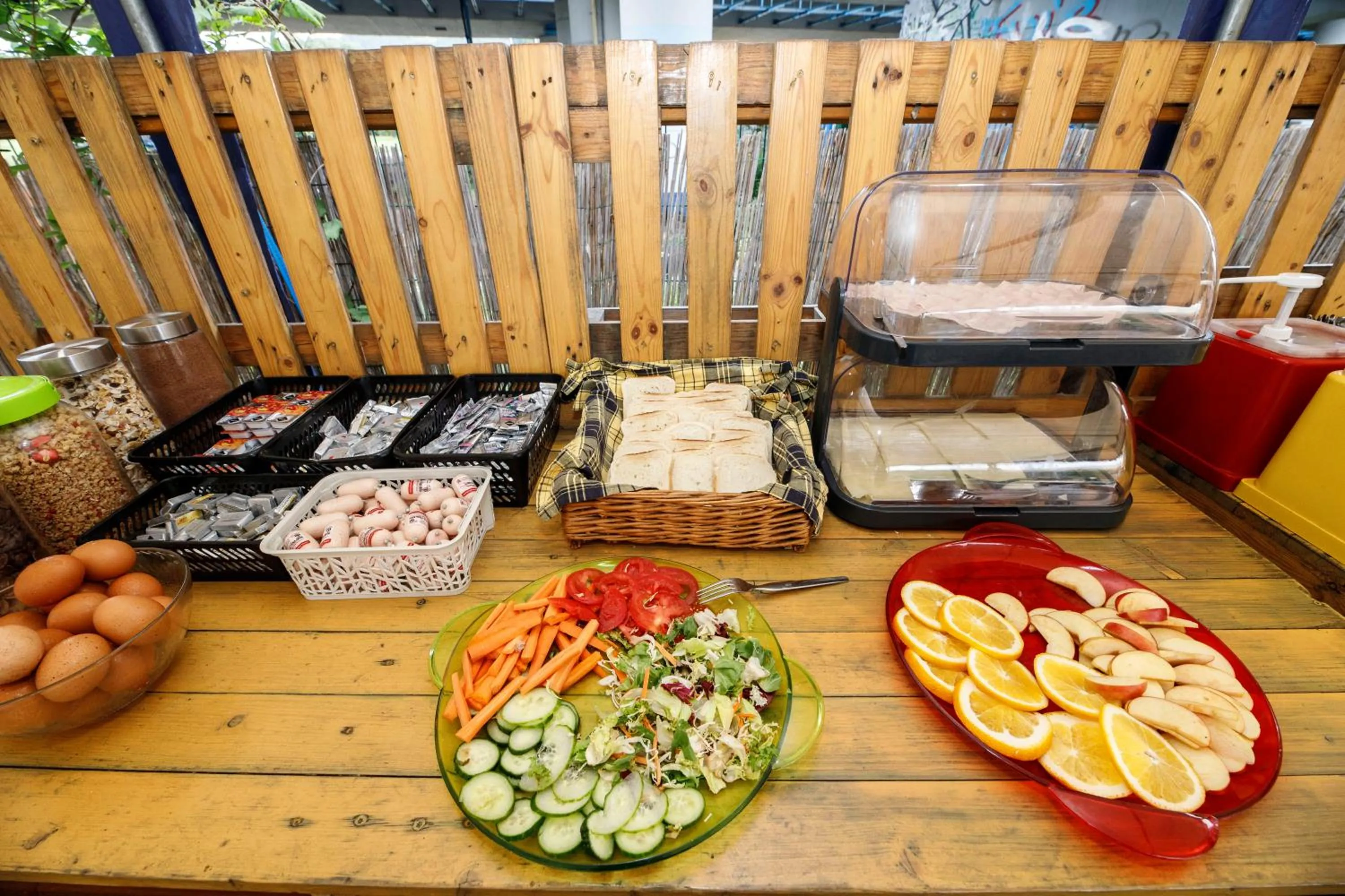 Buffet breakfast in Kemp Děčín