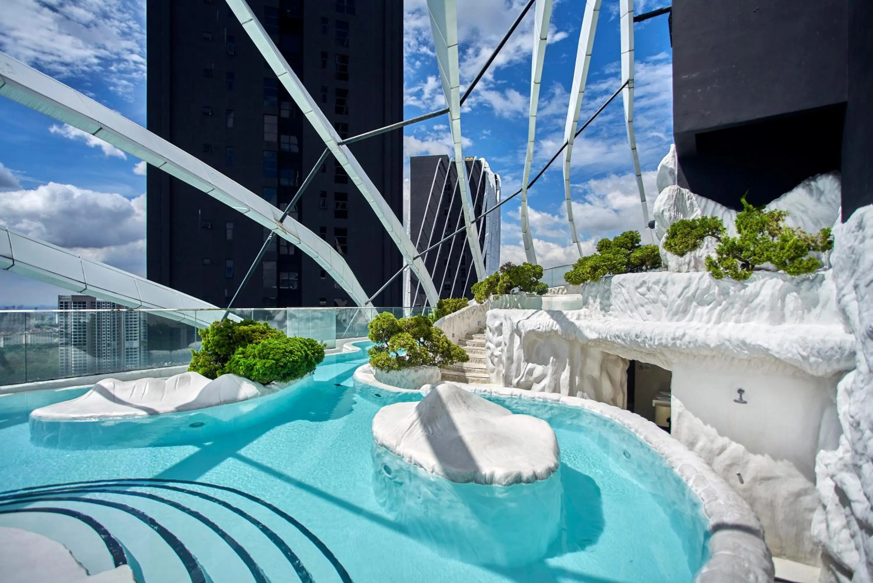 Property building in Arte Mont Kiara Free Parking, Kuala Lumpur