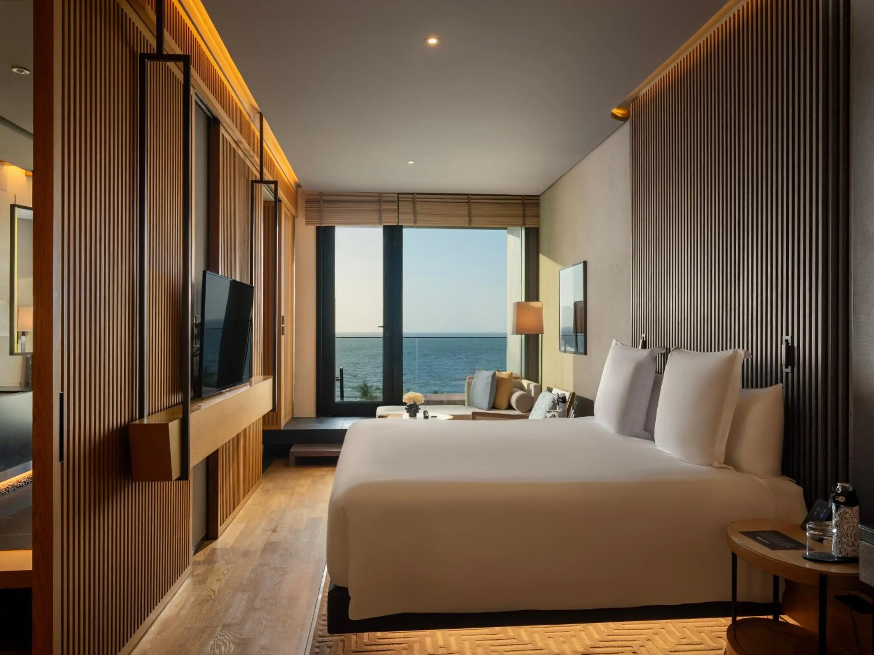 Bed in Banyan Tree Dubai at Bluewaters Bed in Banyan Tree Dubai at Bluewaters