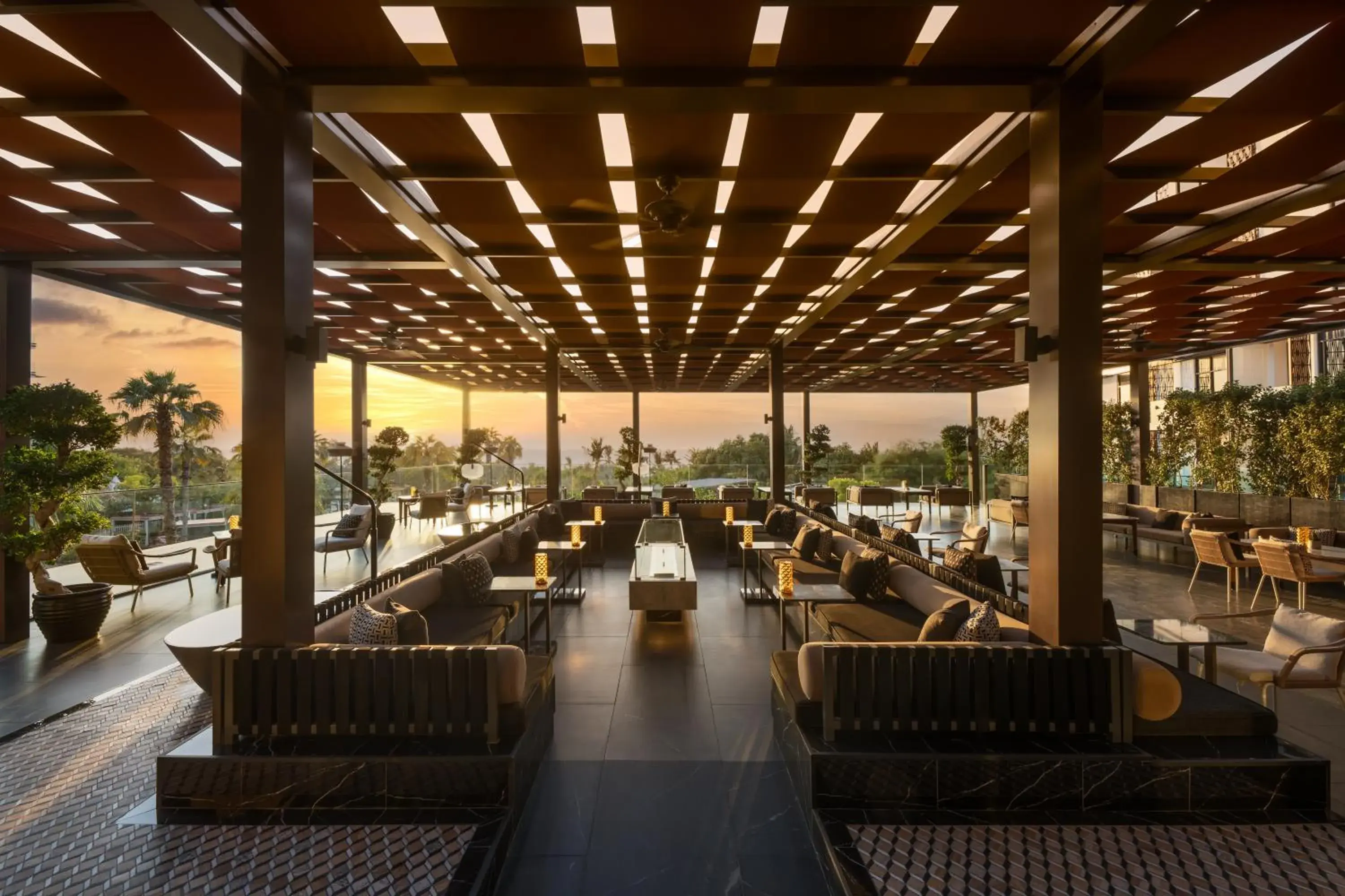 Restaurant/places to eat in Banyan Tree Dubai at Bluewaters Restaurant/places to eat in Banyan Tree Dubai at Bluewaters