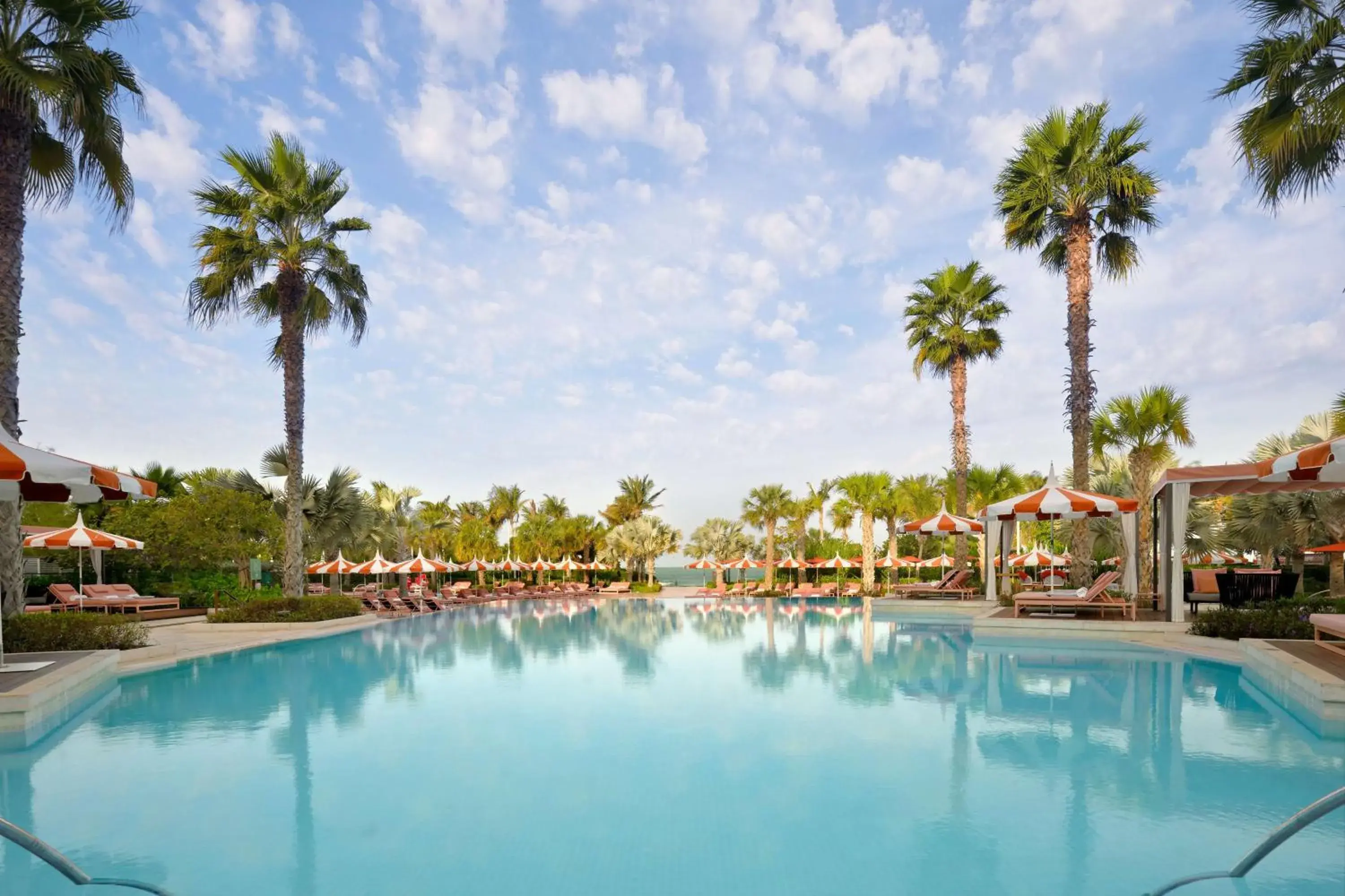 Pool view in Banyan Tree Dubai at Bluewaters Pool view in Banyan Tree Dubai at Bluewaters