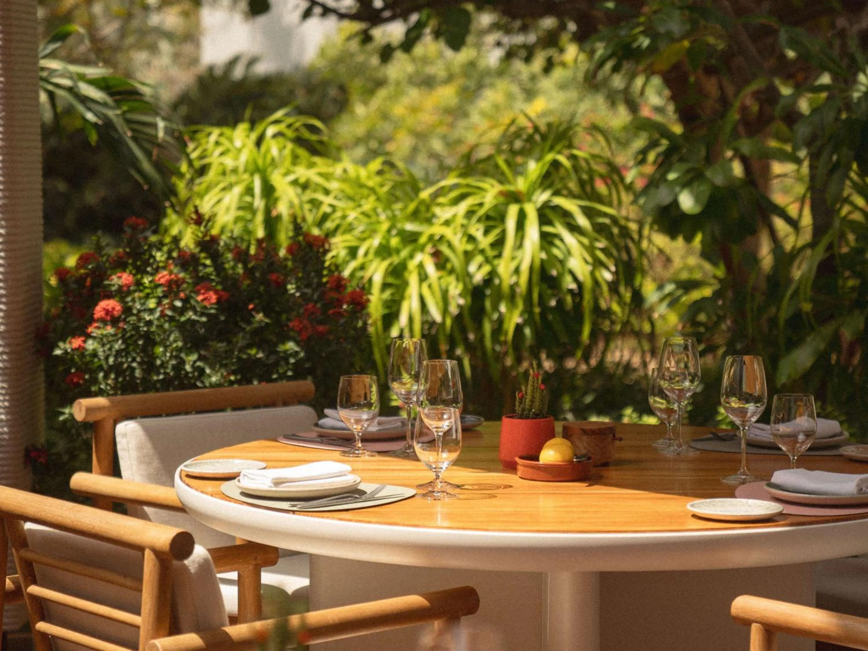 Restaurant/places to eat in Banyan Tree Dubai at Bluewaters