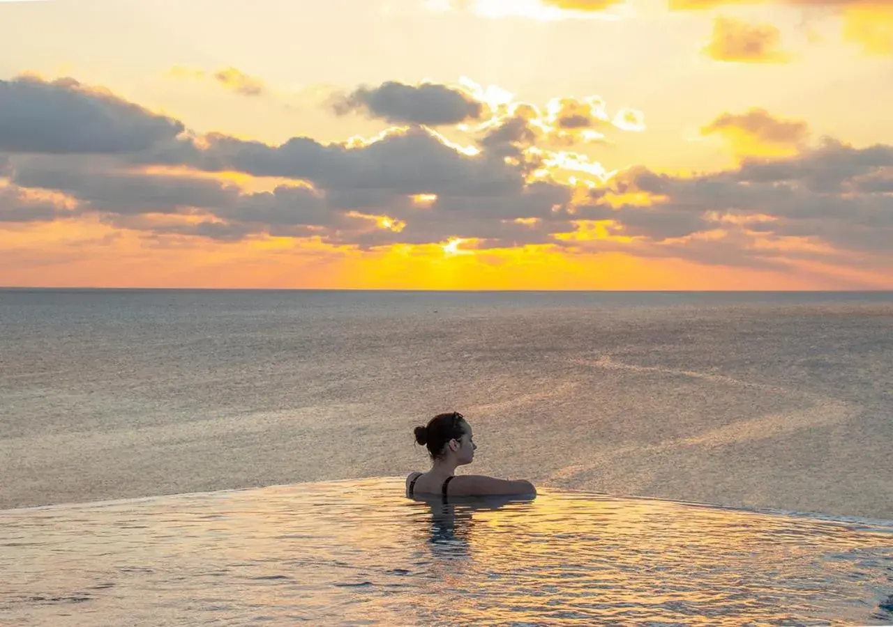 Swimming pool in Stone Hotels Dhiffushi Swimming pool in Stone Hotels Dhiffushi